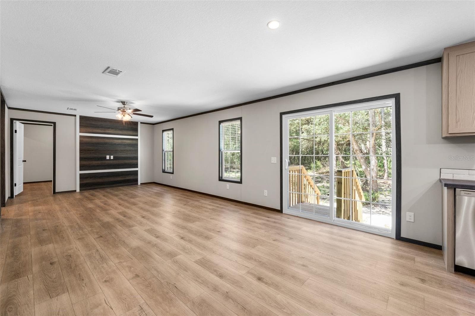 Manufactured Home at 5068 SW 181 CT, DUNNELLON, photo 12 of 40