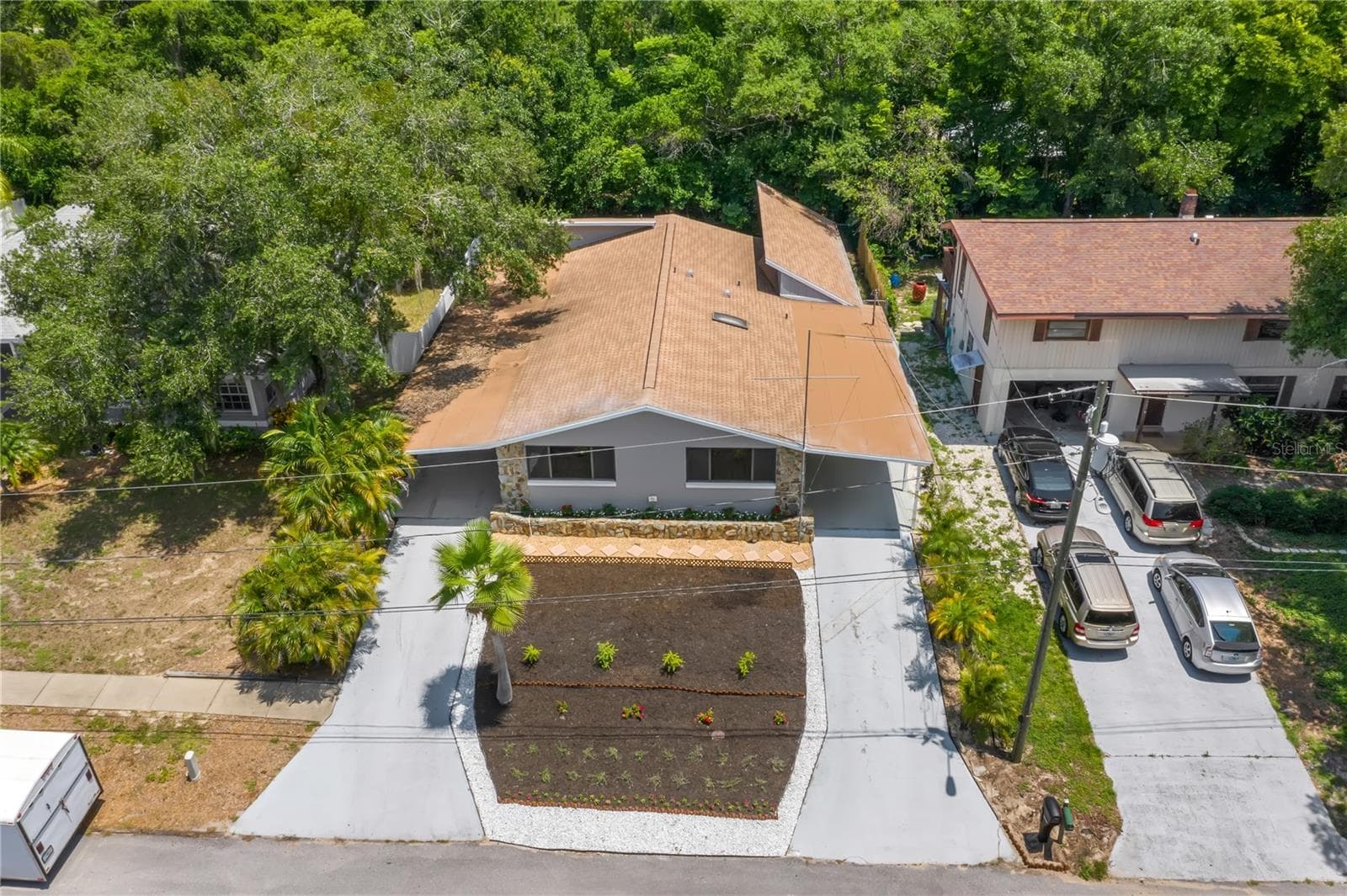 Single Family Residence at 1435 WEGMANN DR, TARPON SPRINGS, photo 2 of 31