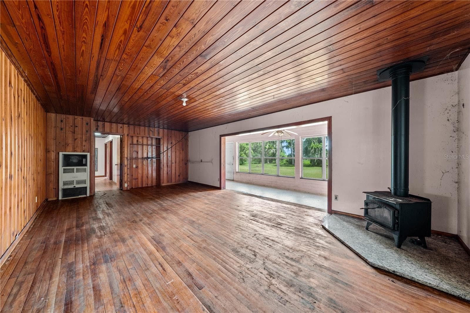 Family Room - 2557 AMES HAVEN RD, KISSIMMEE