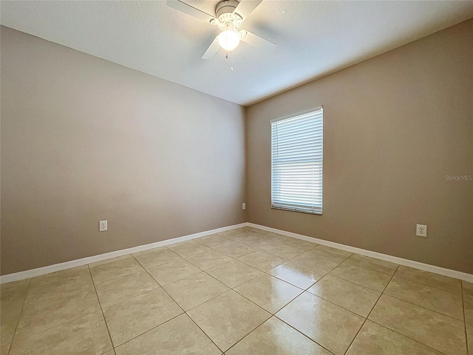Bedroom #2 Front of house - 4209 AMBER RIDGE LN, VALRICO