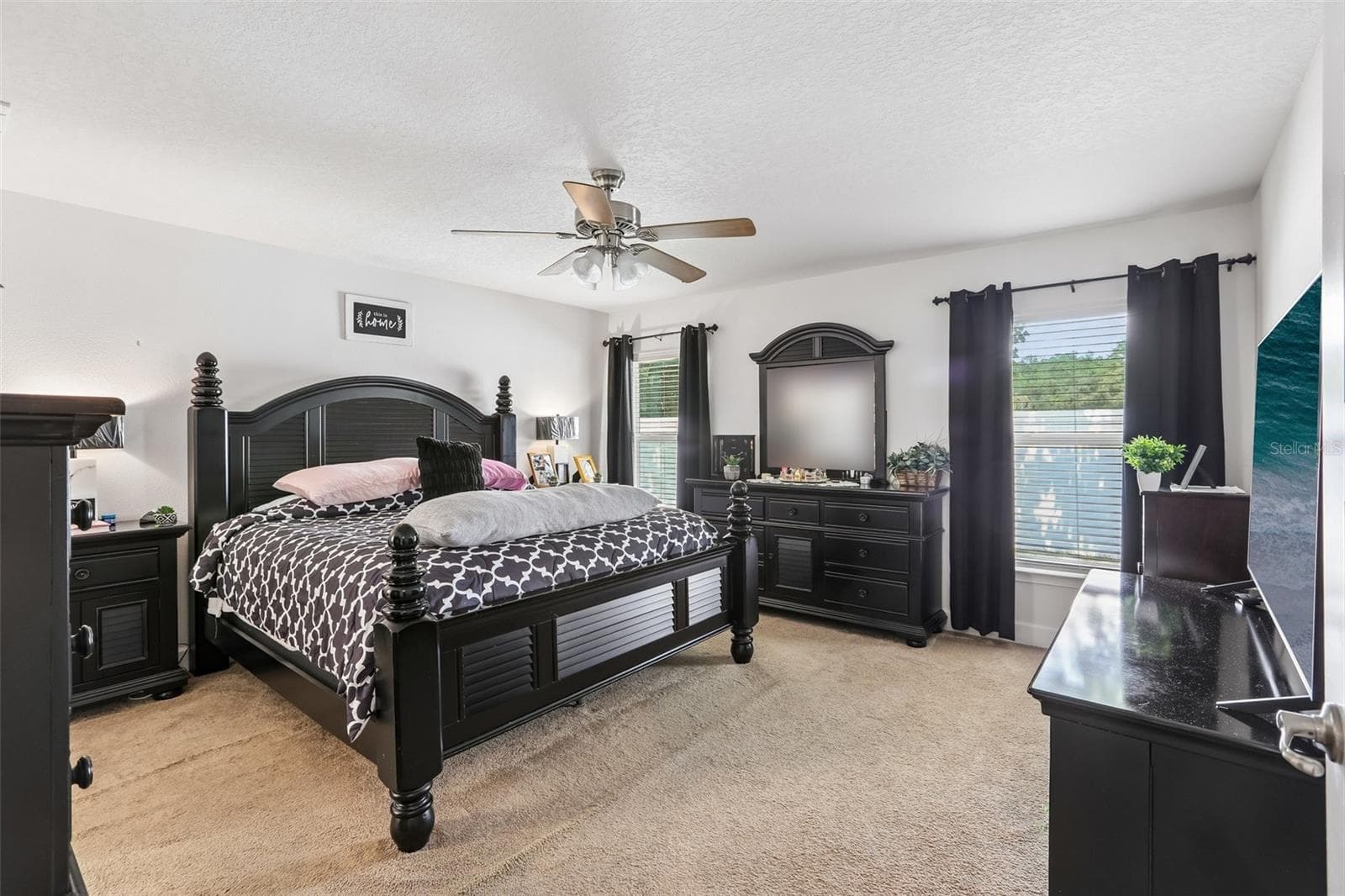 Master bedroom - 16214 VINE CLIFF AVE, HUDSON
