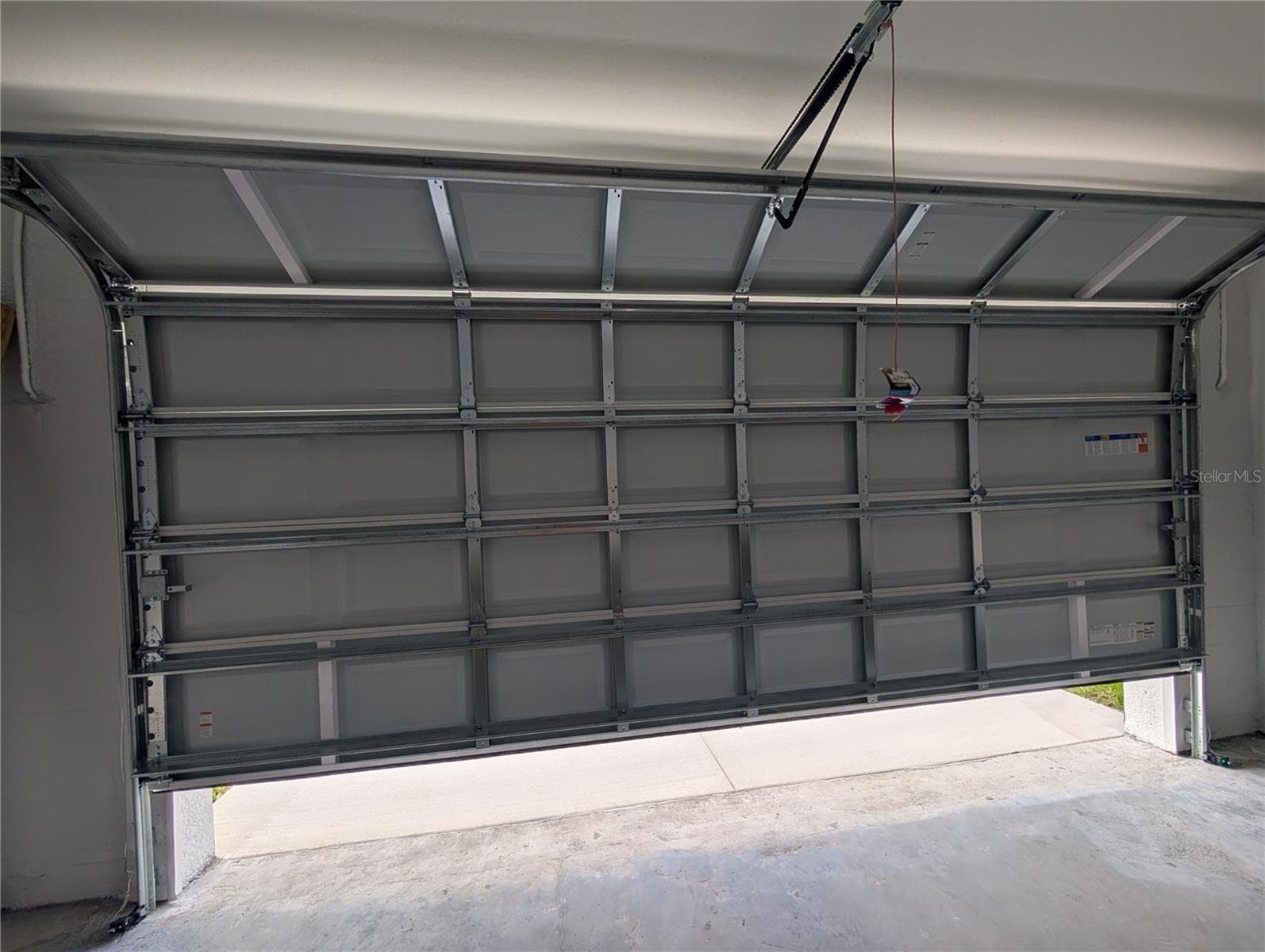 Hurricane/Impact Garage Door - 1246 HERSCHELL ST, LAKELAND