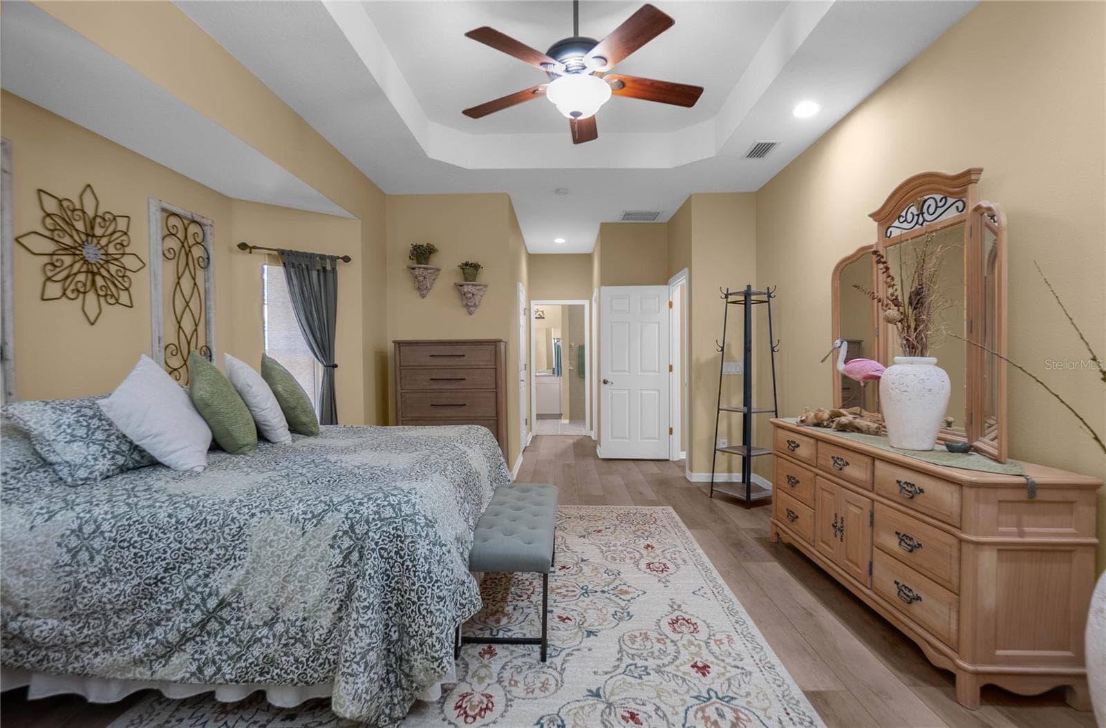 Primary Bedroom - 9807 E LAKE TAHOE DR, INVERNESS