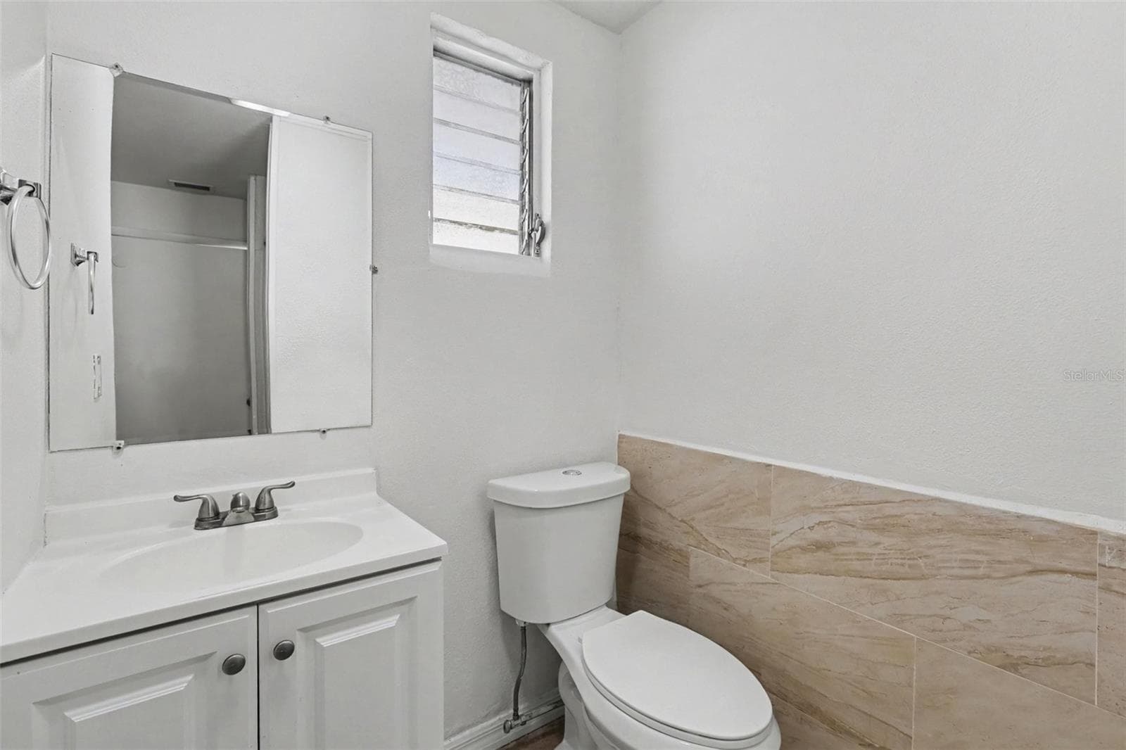 Single Family Residence at 5585 ATLANTIC AVE N, ST PETERSBURG, photo 18 of 22