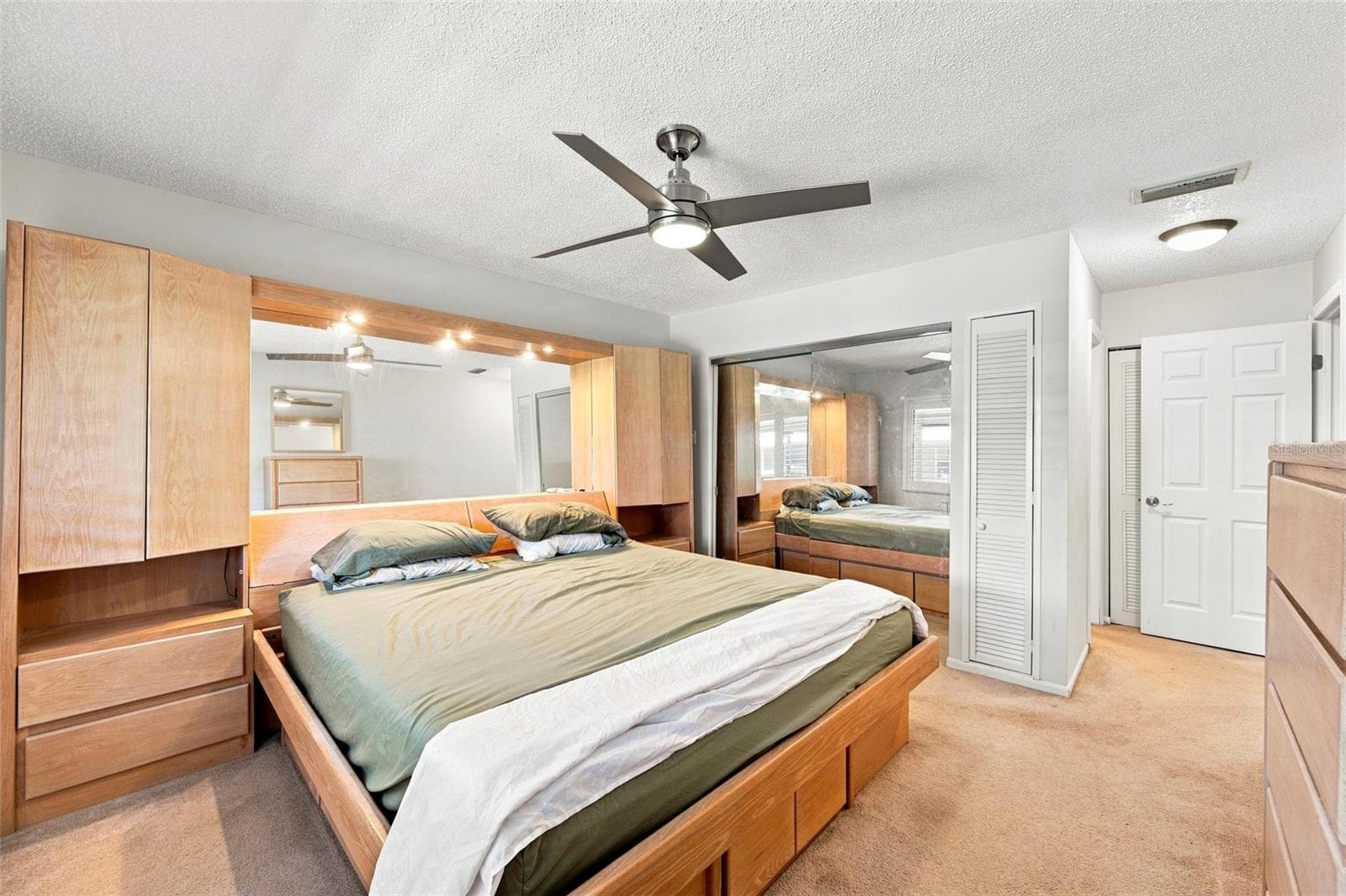 Condominium at 9683 86TH AVE, SEMINOLE, photo 21 of 50
