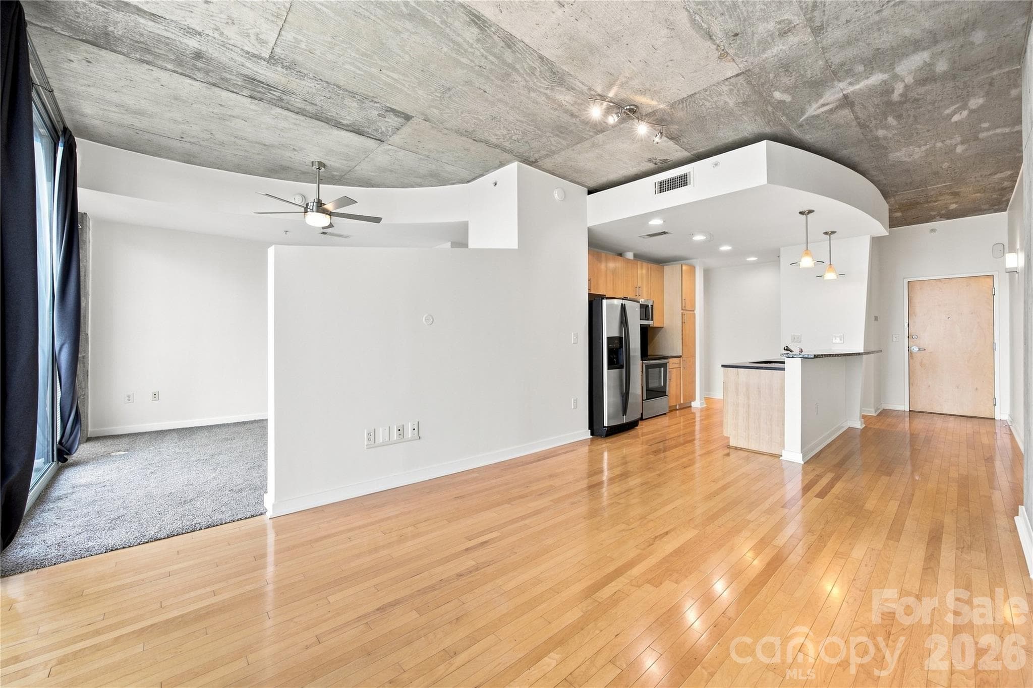 Condominium at 210 N Church Street, Charlotte, photo 10 of 44