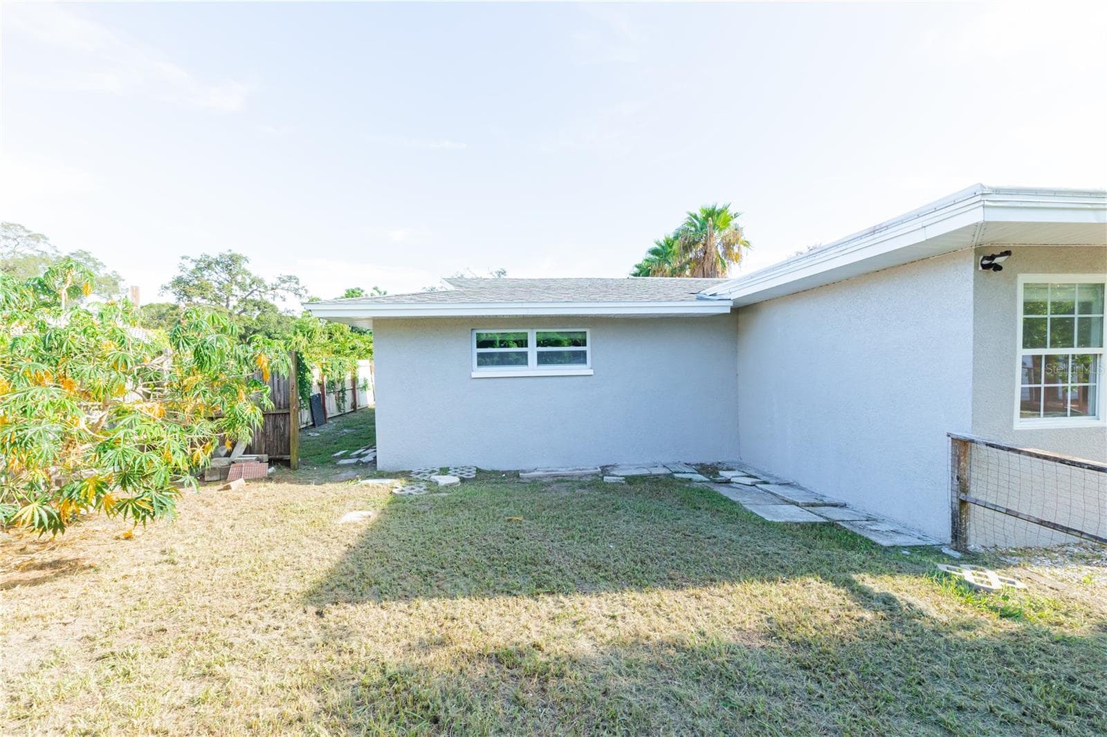 Single Family Residence at 1574 SOUVENIR DR, CLEARWATER, photo 20 of 99