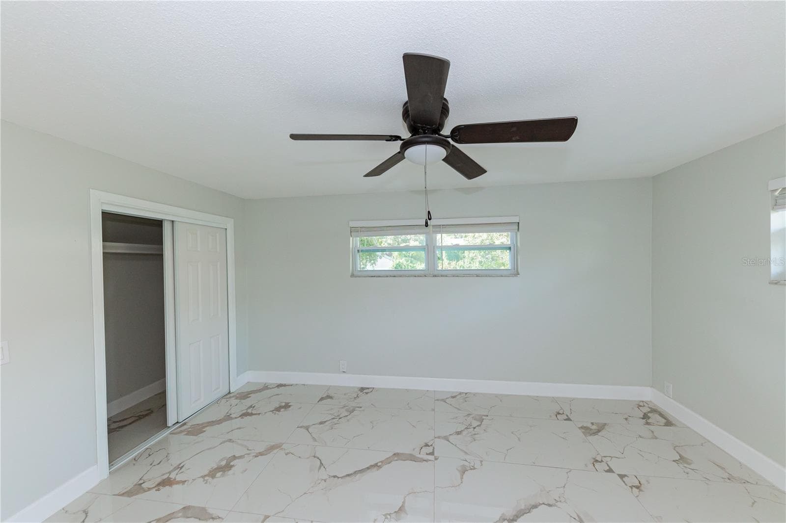 Single Family Residence at 1574 SOUVENIR DR, CLEARWATER, photo 25 of 99