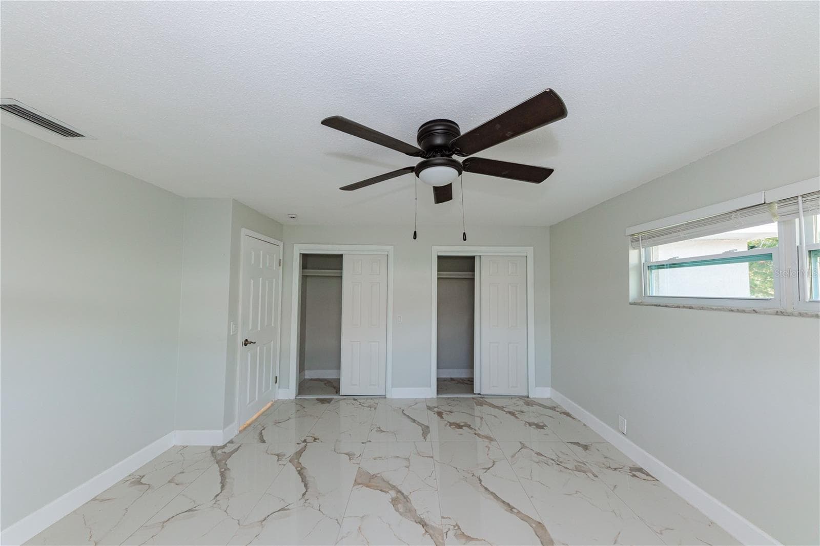 Single Family Residence at 1574 SOUVENIR DR, CLEARWATER, photo 34 of 99