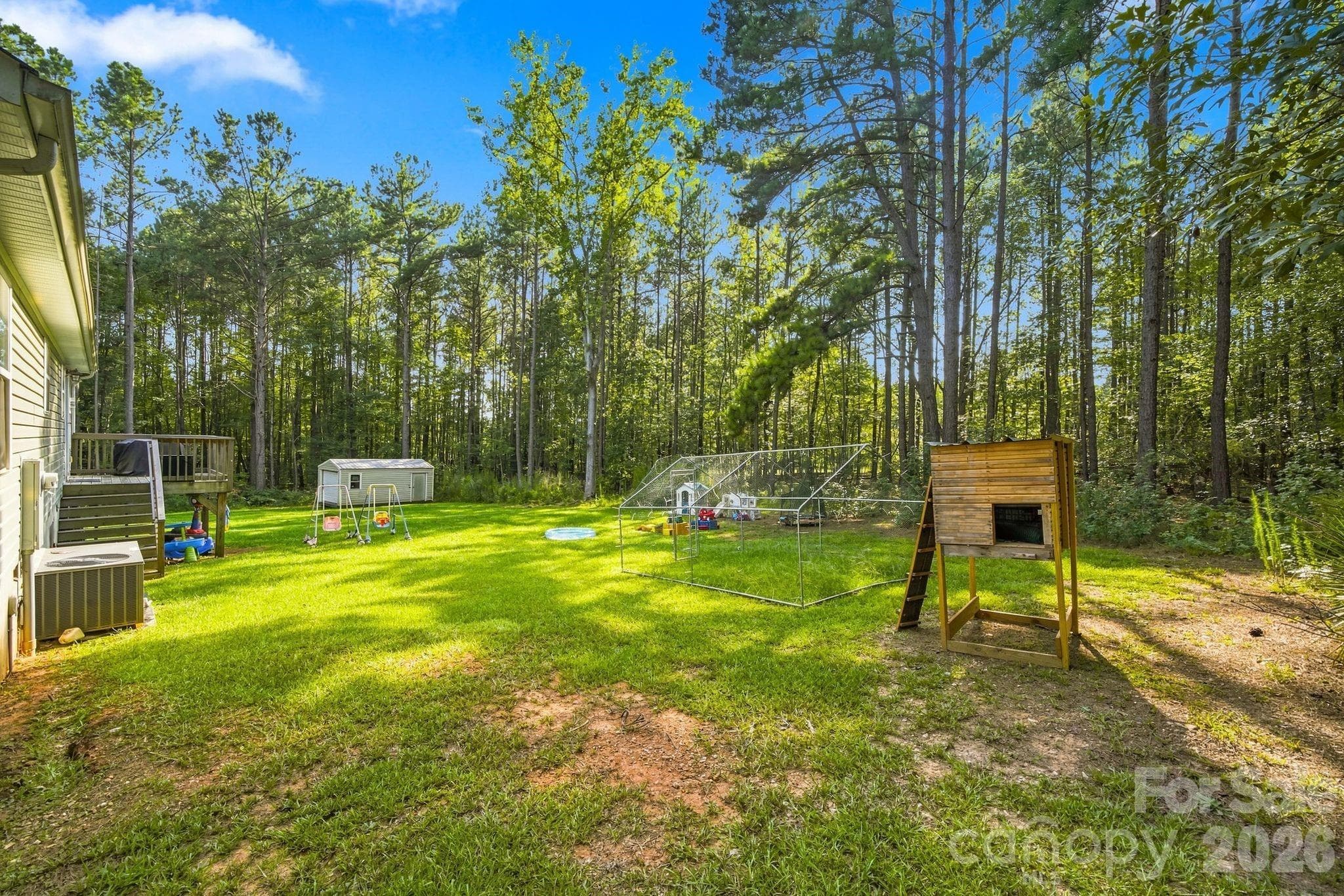 Single Family Residence at 1364 Stroupe Road, Lancaster, photo 23 of 30