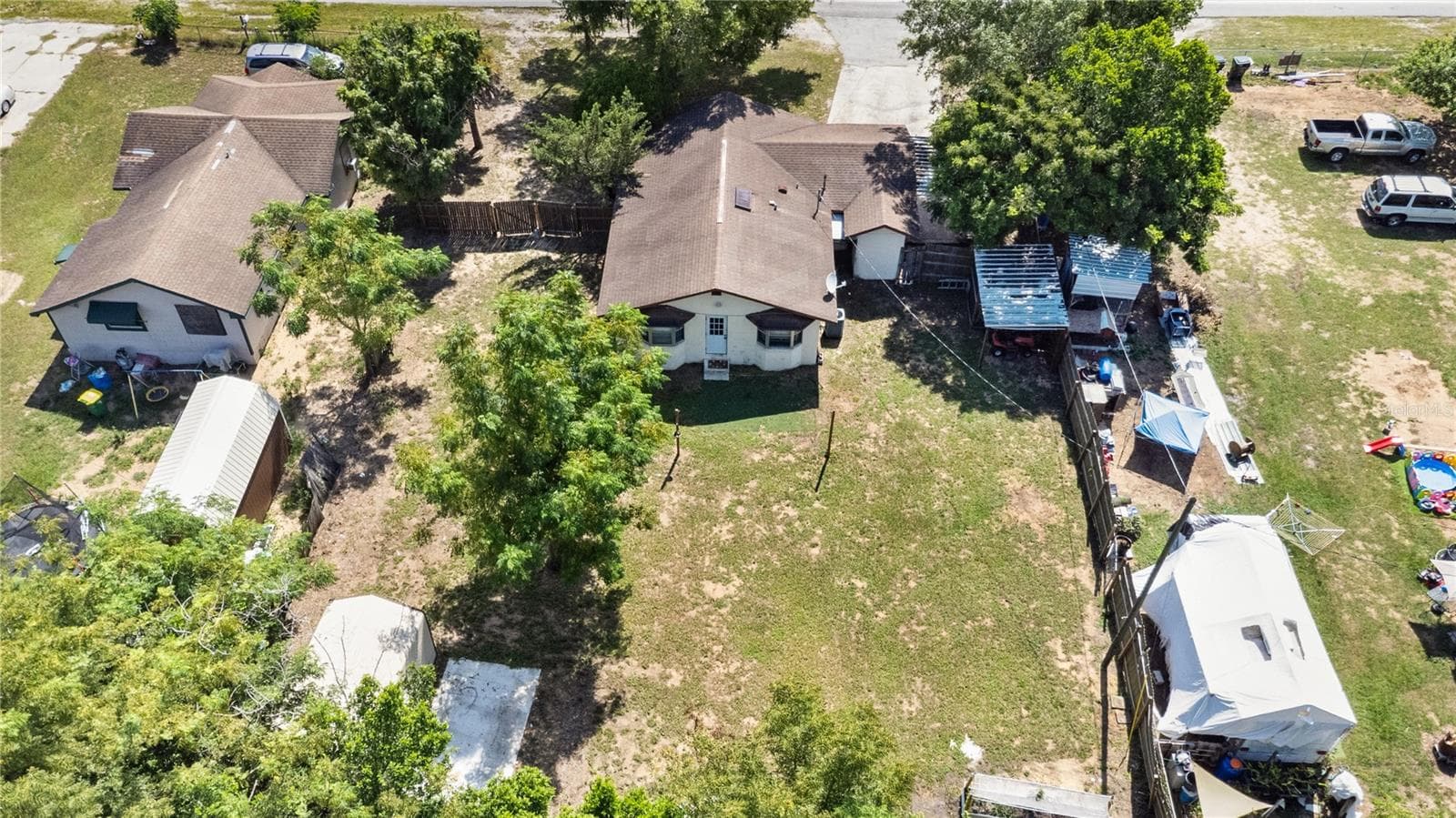 Single Family Residence at 805 CENTER ST, DUNDEE, photo 27 of 31