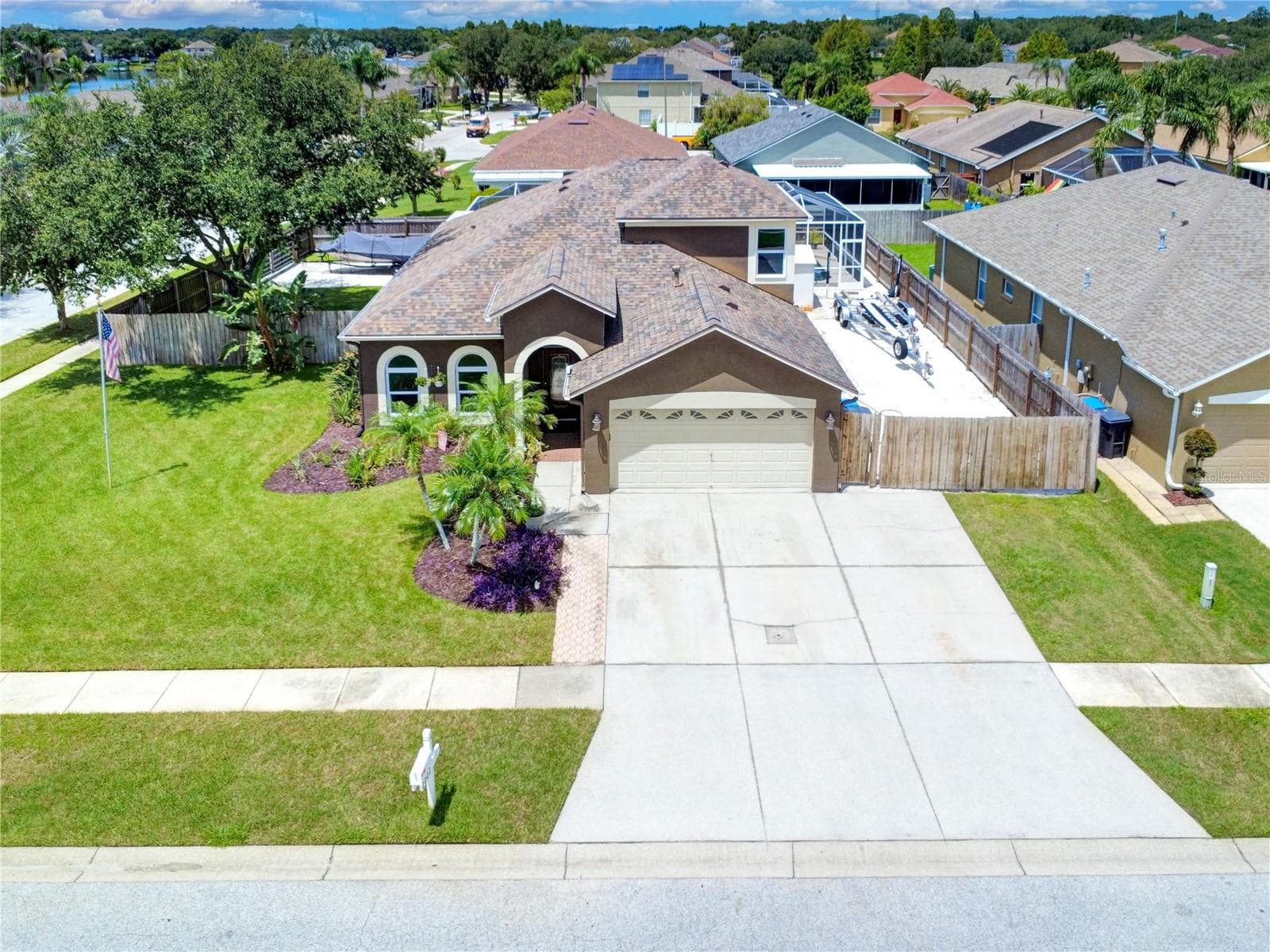 Single Family Residence at 2002 RAIN DANCE PL, BRANDON, photo 28 of 86