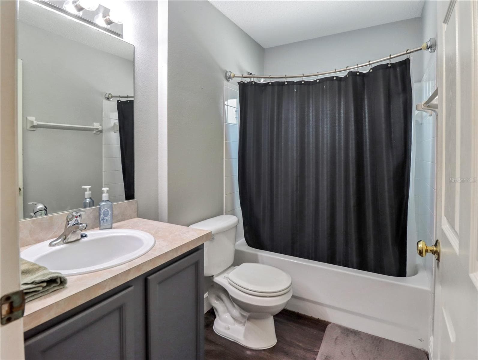 Single Family Residence at 2002 RAIN DANCE PL, BRANDON, photo 56 of 86