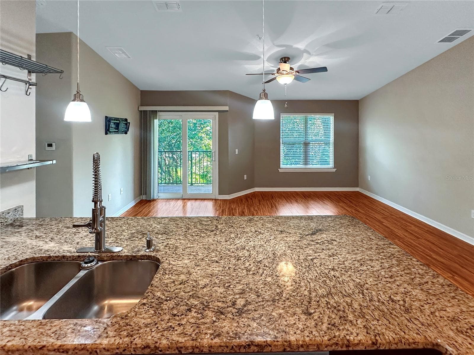 Condominium at 5041 ROYAL PALMS WAY #302, NEW PORT RICHEY, photo 10 of 51