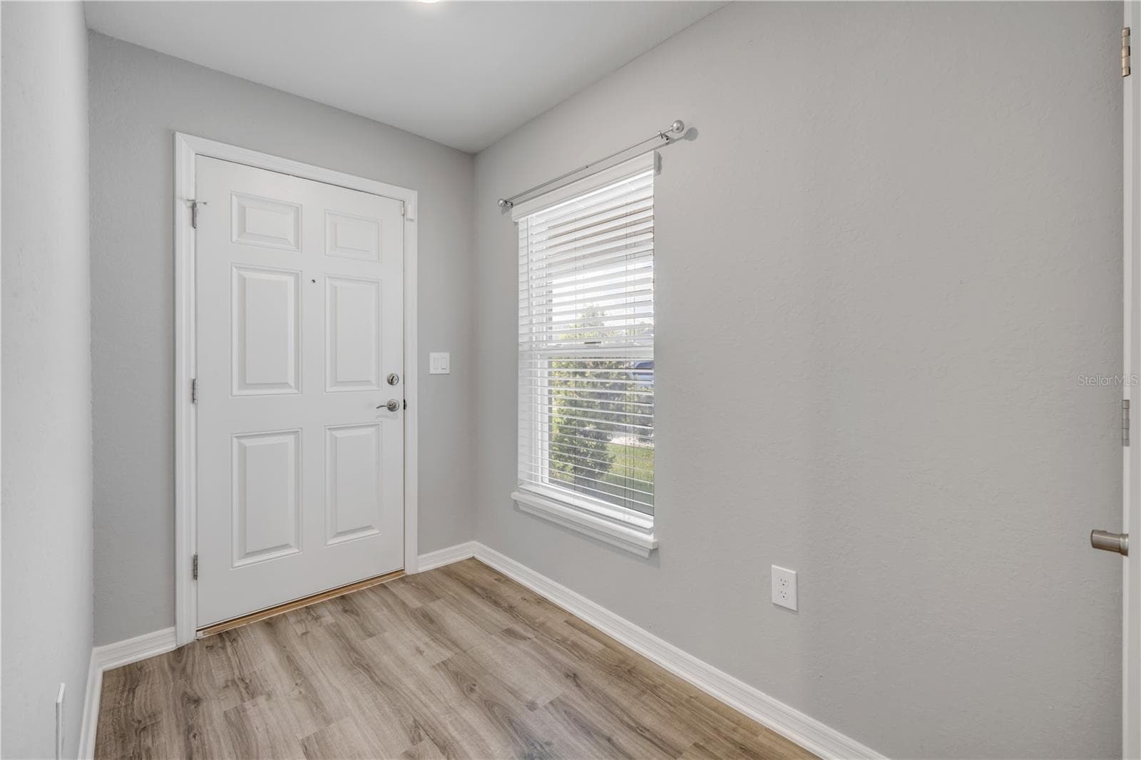 Single Family Residence at 3927 PALAZZO PL, WINTER HAVEN, photo 8 of 53