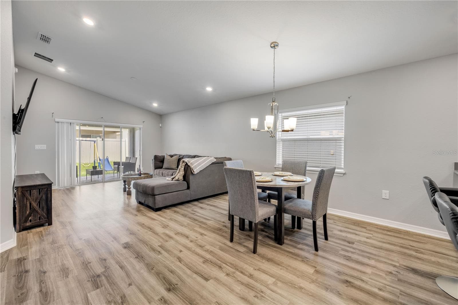 Single Family Residence at 3927 PALAZZO PL, WINTER HAVEN, photo 16 of 53