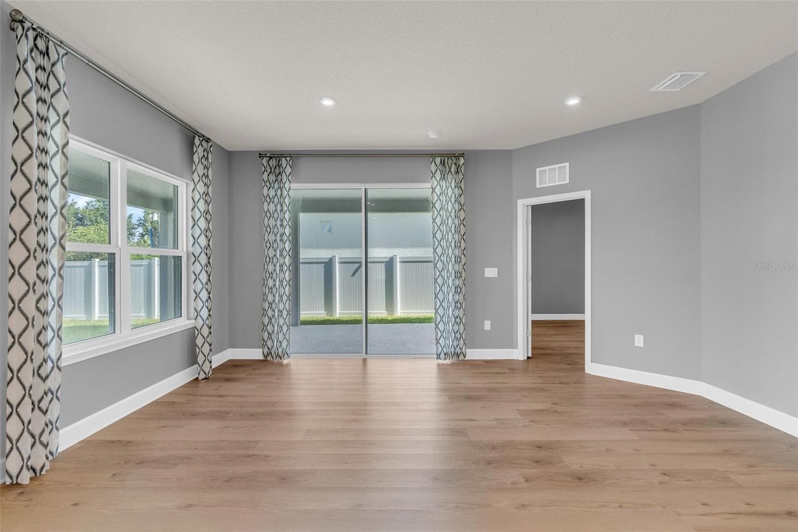 Single Family Residence at 3009 ROBLES RD, CLERMONT, photo 24 of 84
