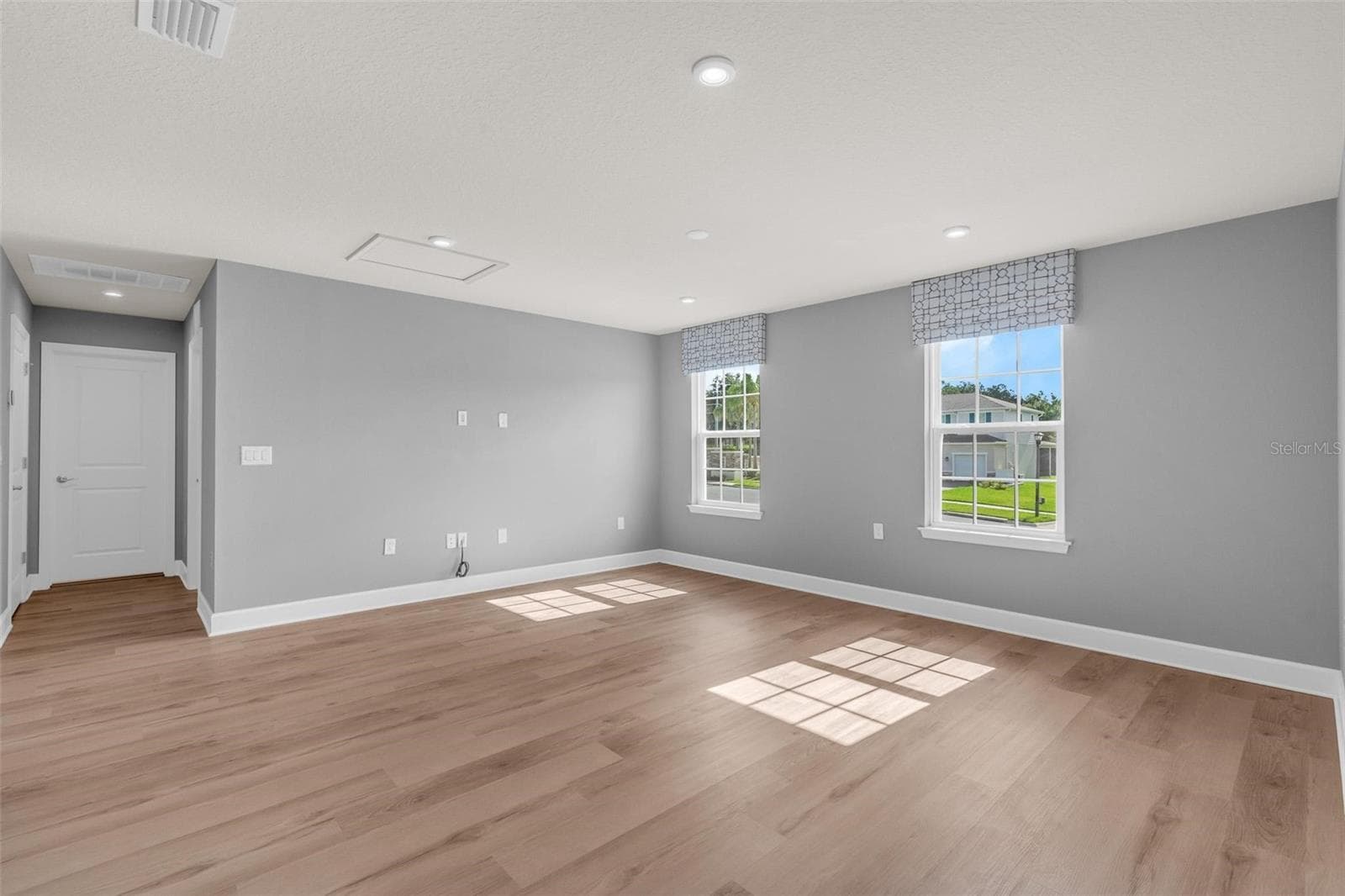 Single Family Residence at 3009 ROBLES RD, CLERMONT, photo 37 of 84