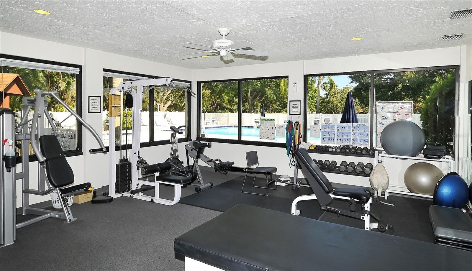 Single Family Residence at 5476 GOLF POINTE DR, SARASOTA, photo 65 of 74