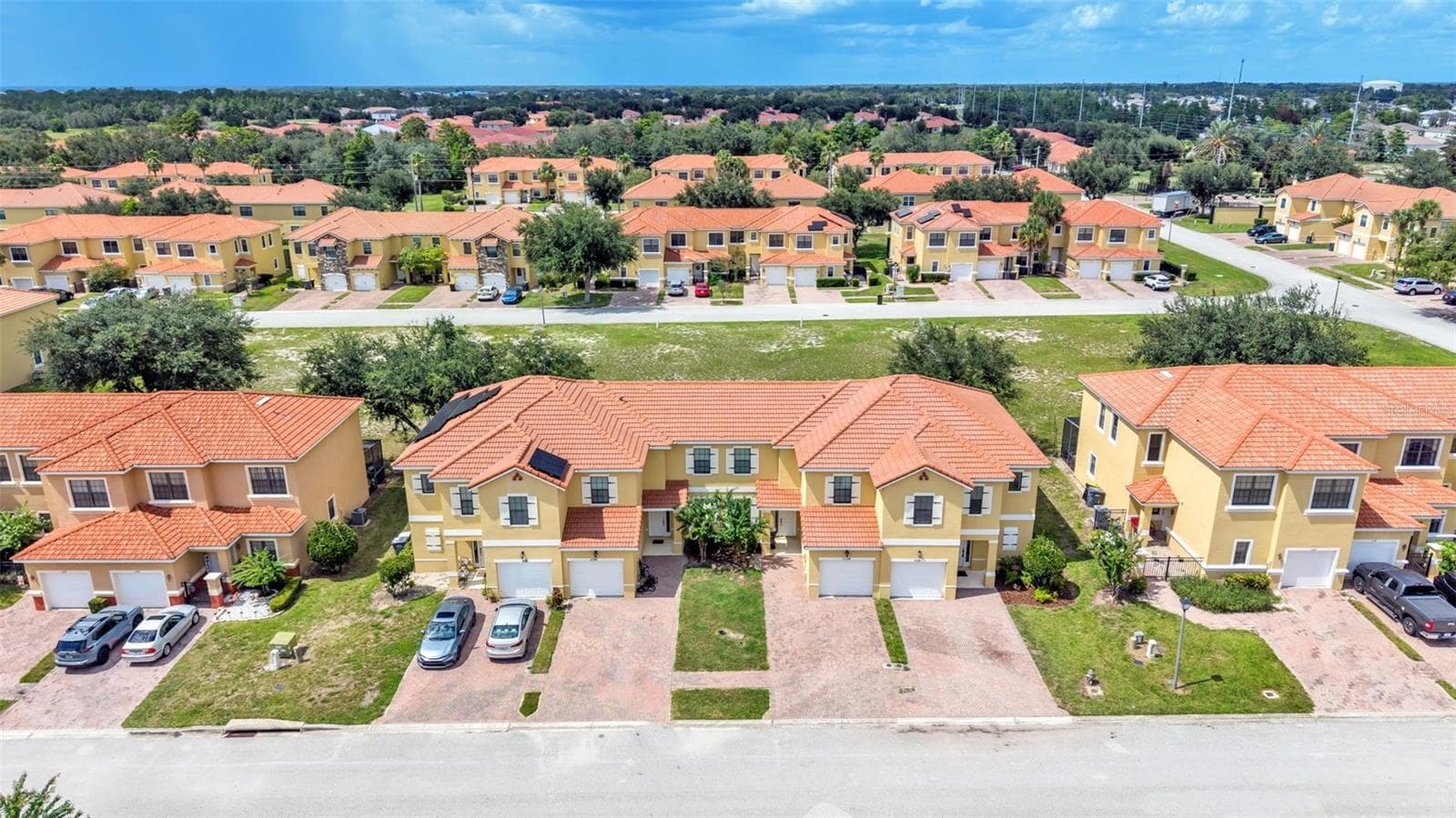 Townhouse at 1126 CHERVIL DR, POINCIANA, photo 35 of 41