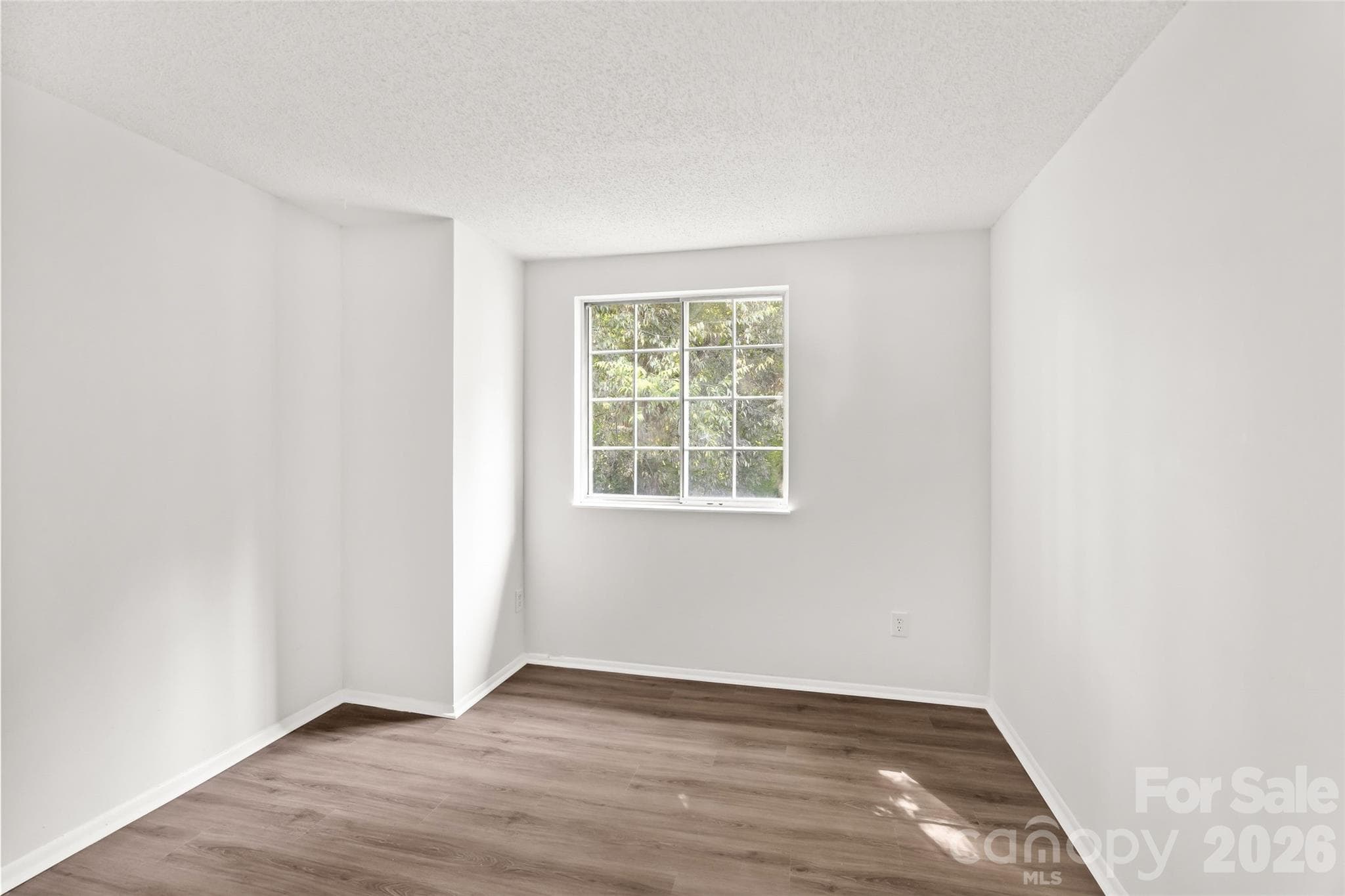 Townhouse at 8254 Knights Bridge Road, Charlotte, photo 24 of 29