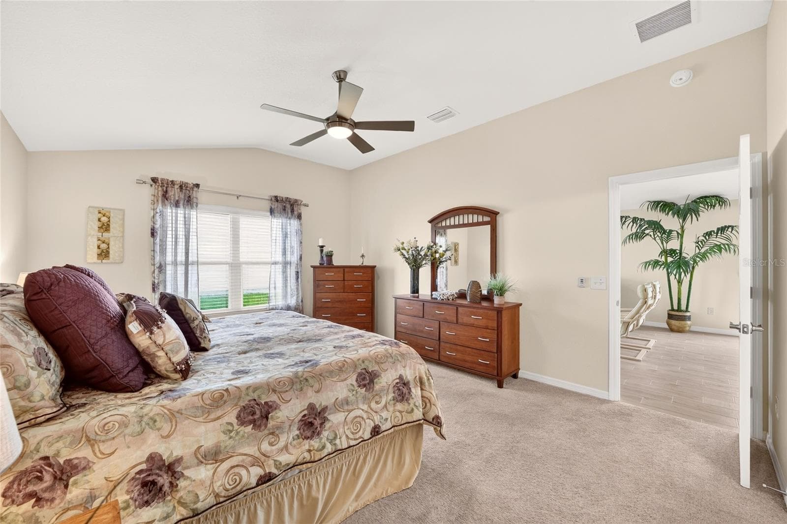 Villa at 5844 MARSH CT, THE VILLAGES, photo 23 of 37