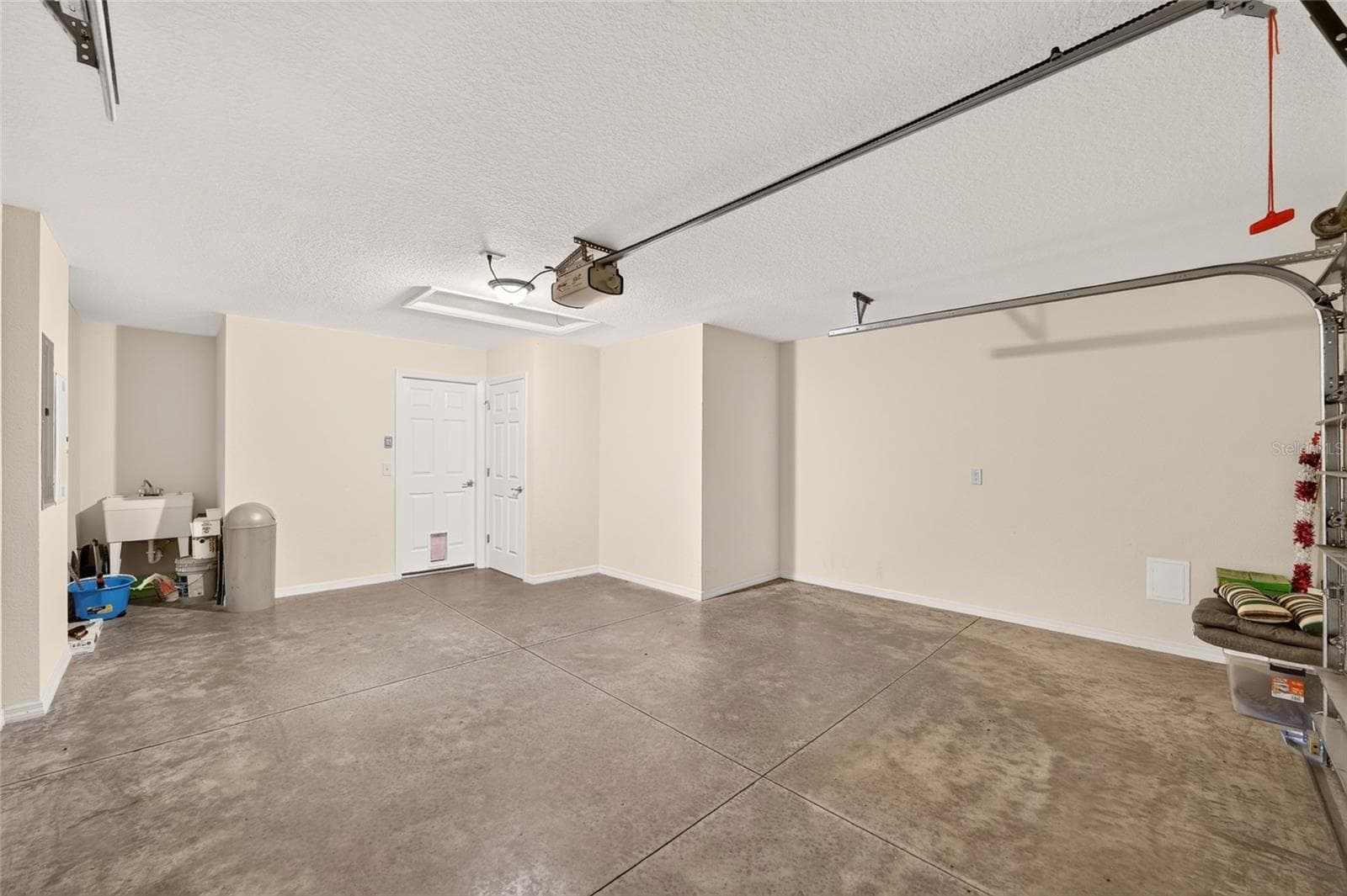 Villa at 5844 MARSH CT, THE VILLAGES, photo 33 of 37