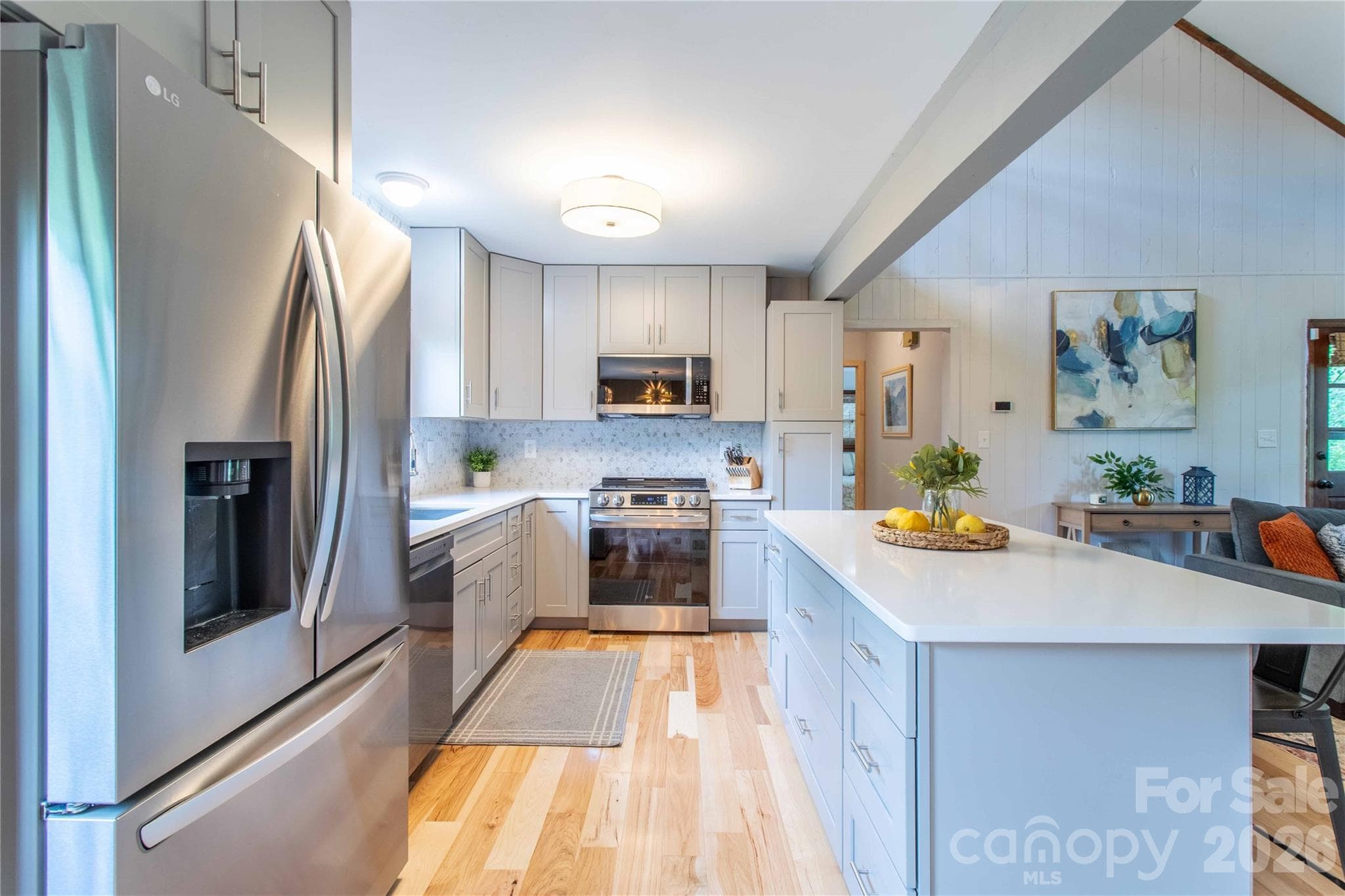 Gourmet kitchen - 132 Hurd Road, Canton