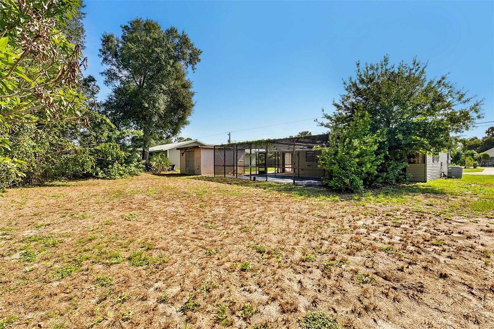 Single Family Residence at 327 HARBOR BLVD, PORT CHARLOTTE, photo 9 of 34