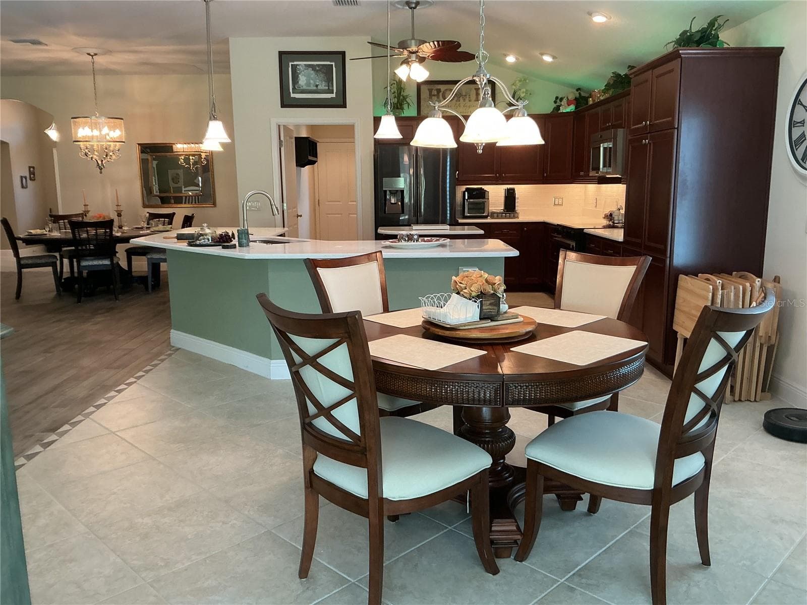 Single Family Residence at 2841 APACHE CT, THE VILLAGES, photo 37 of 73