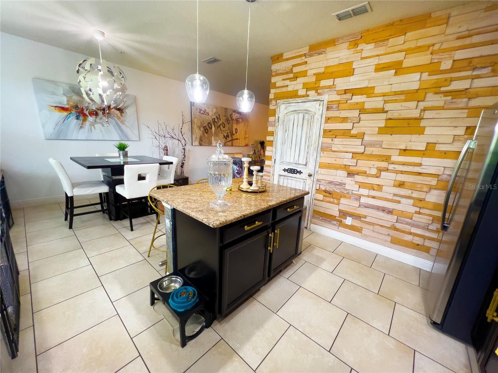 Townhouse at 10730 SUNSET RIDGE LN, ORLANDO, photo 14 of 42