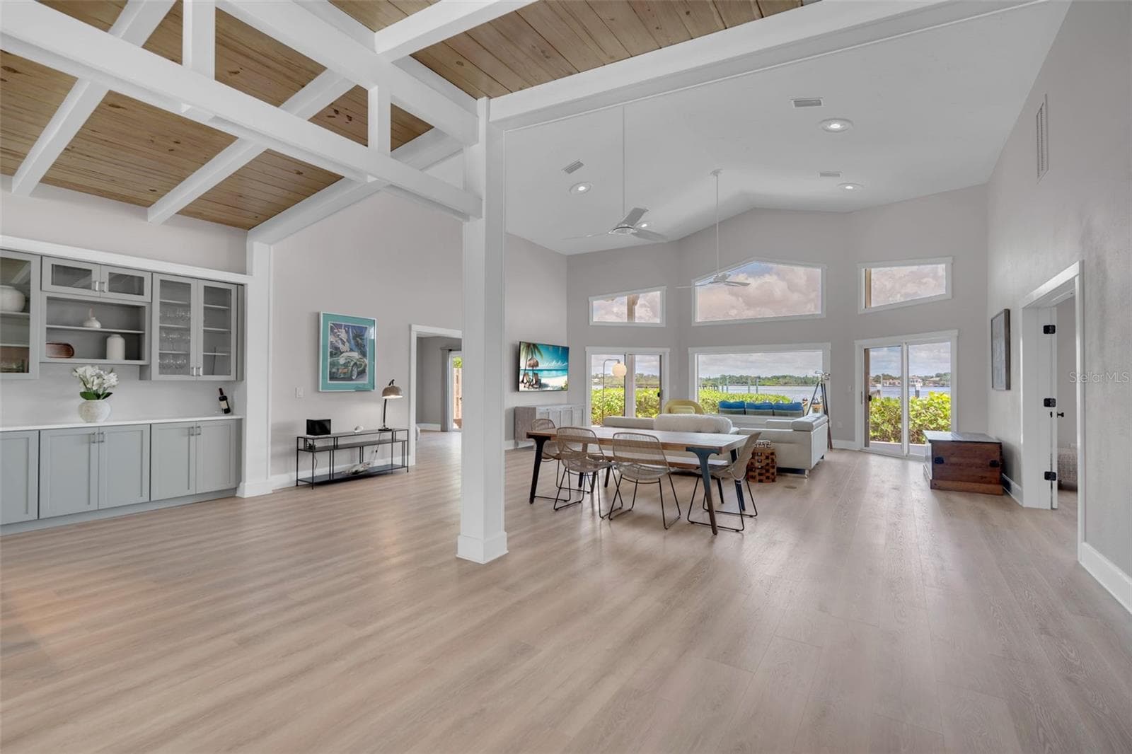 Single Family Residence at 1275 PORT LN, SARASOTA, photo 12 of 93