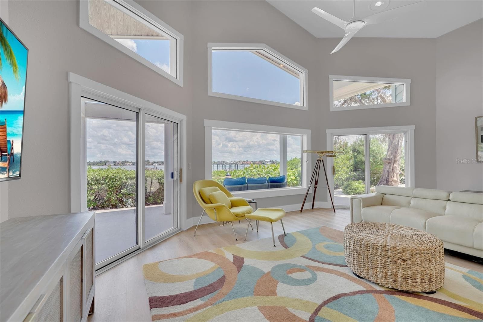 Single Family Residence at 1275 PORT LN, SARASOTA, photo 16 of 93