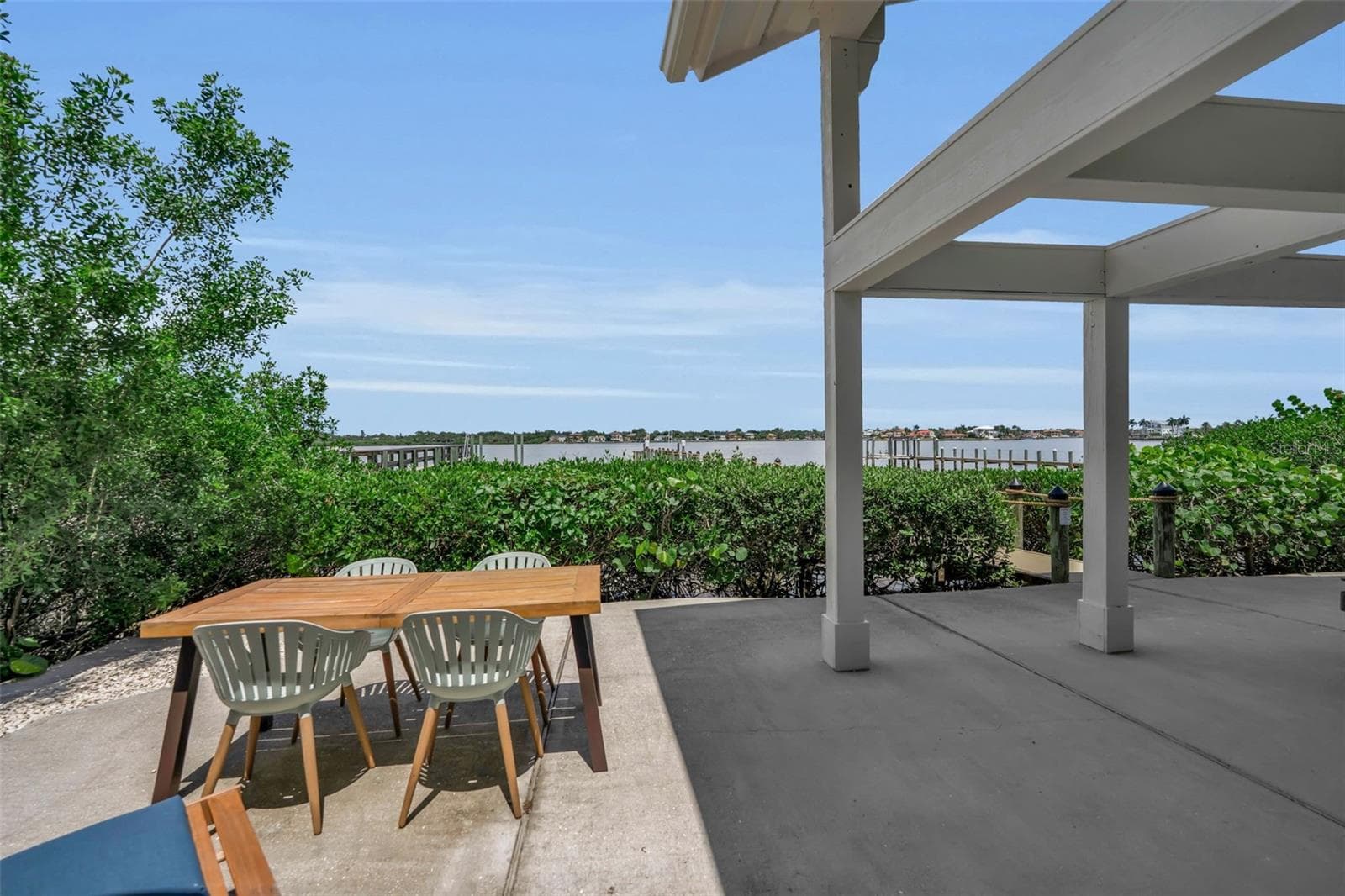 Single Family Residence at 1275 PORT LN, SARASOTA, photo 39 of 93