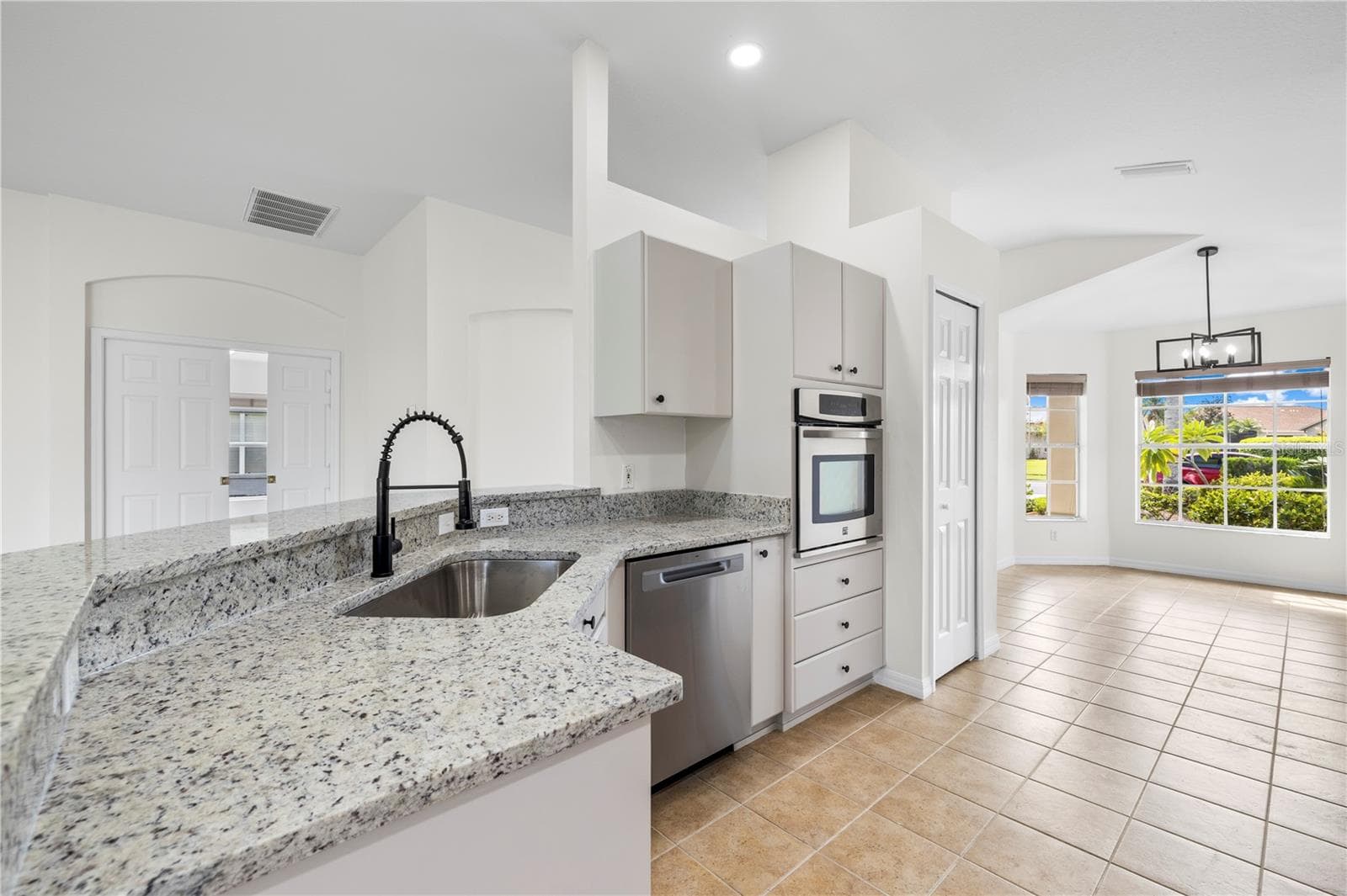 Single Family Residence at 1741 ARBOR KNOLL LOOP, TRINITY, photo 11 of 39