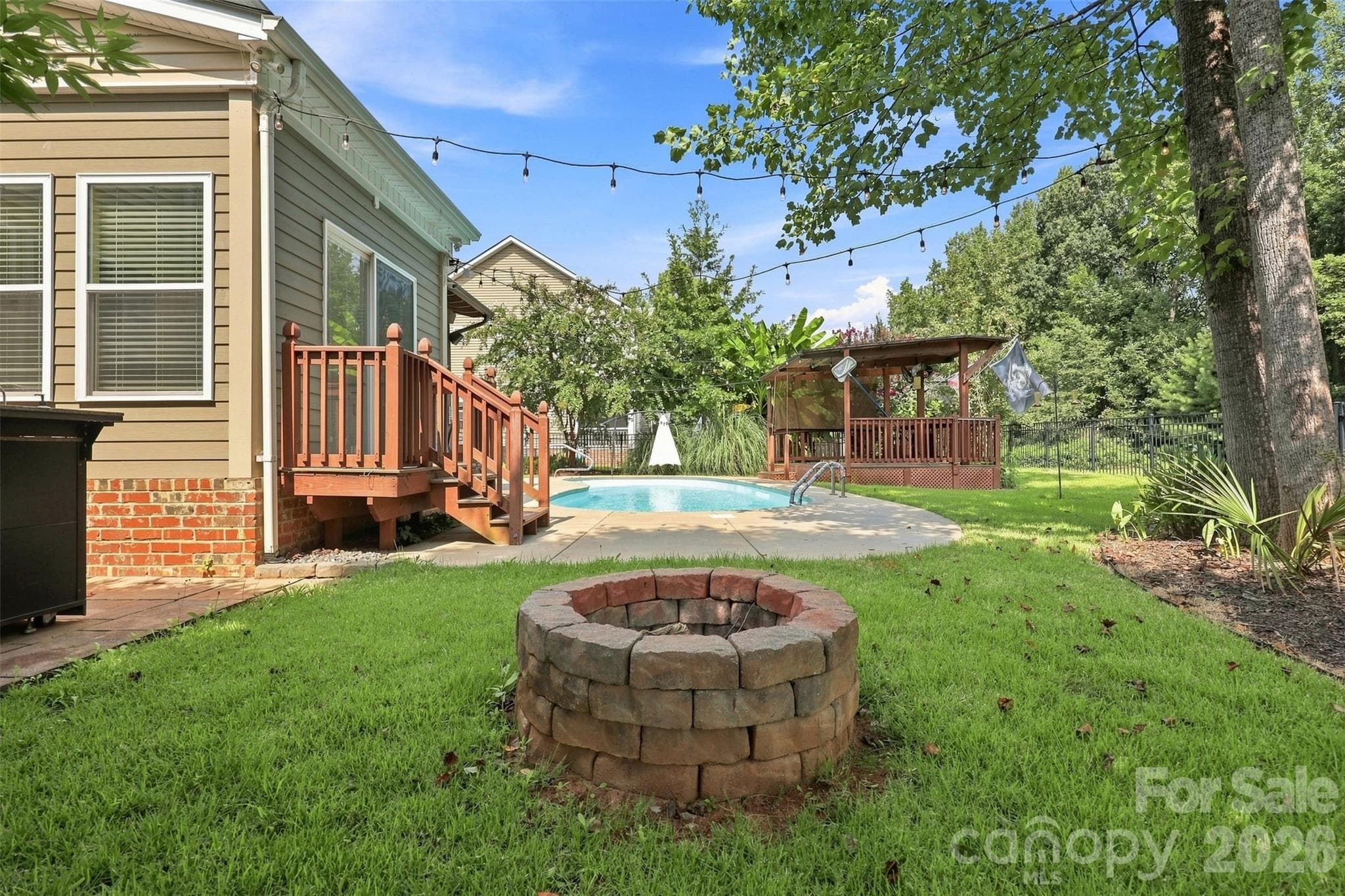 Firepit - 126 Misty Woods Drive, Clover