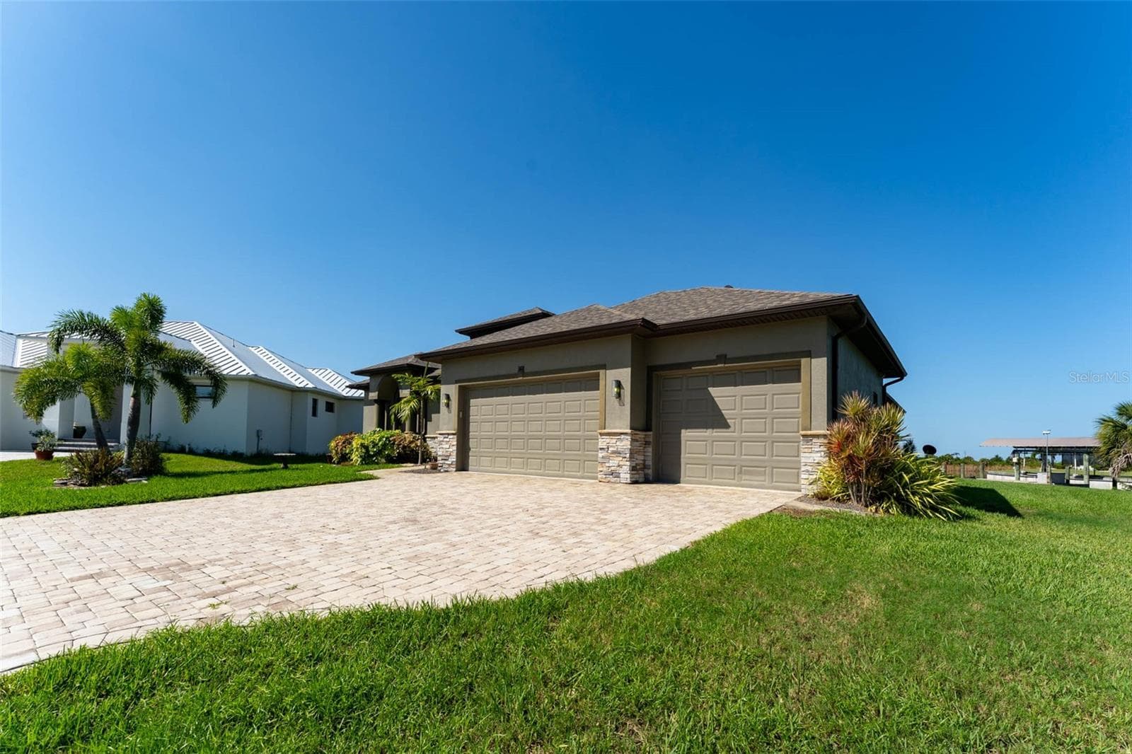 Single Family Residence at 10650 POUGHKEEPSIE CIR, PORT CHARLOTTE, photo 69 of 70