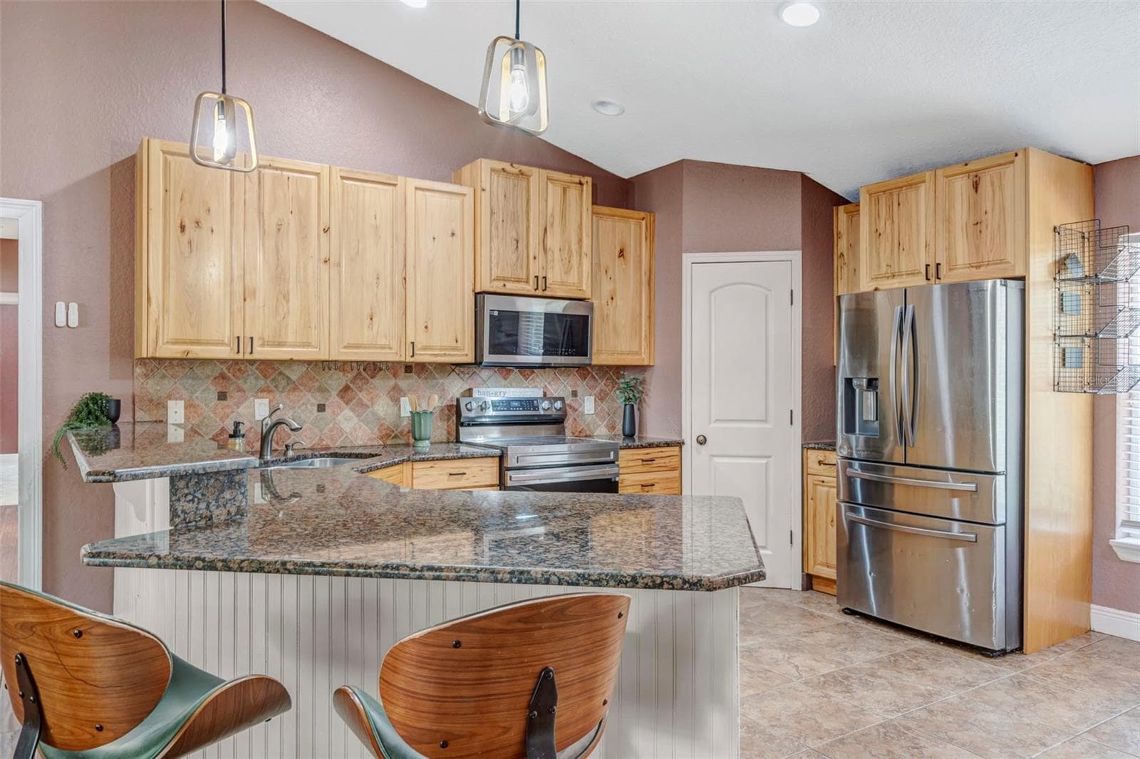 Kitchen Main Floor - 4243 NANCY CREEK BLVD, BROOKSVILLE