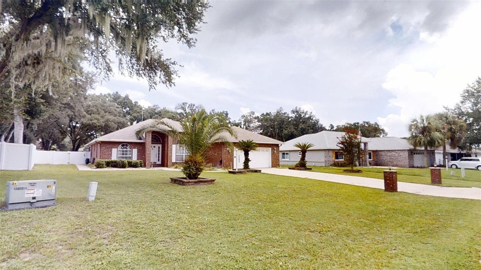 Single Family Residence at 10625 SW 73RD AVE, OCALA, photo 2 of 43