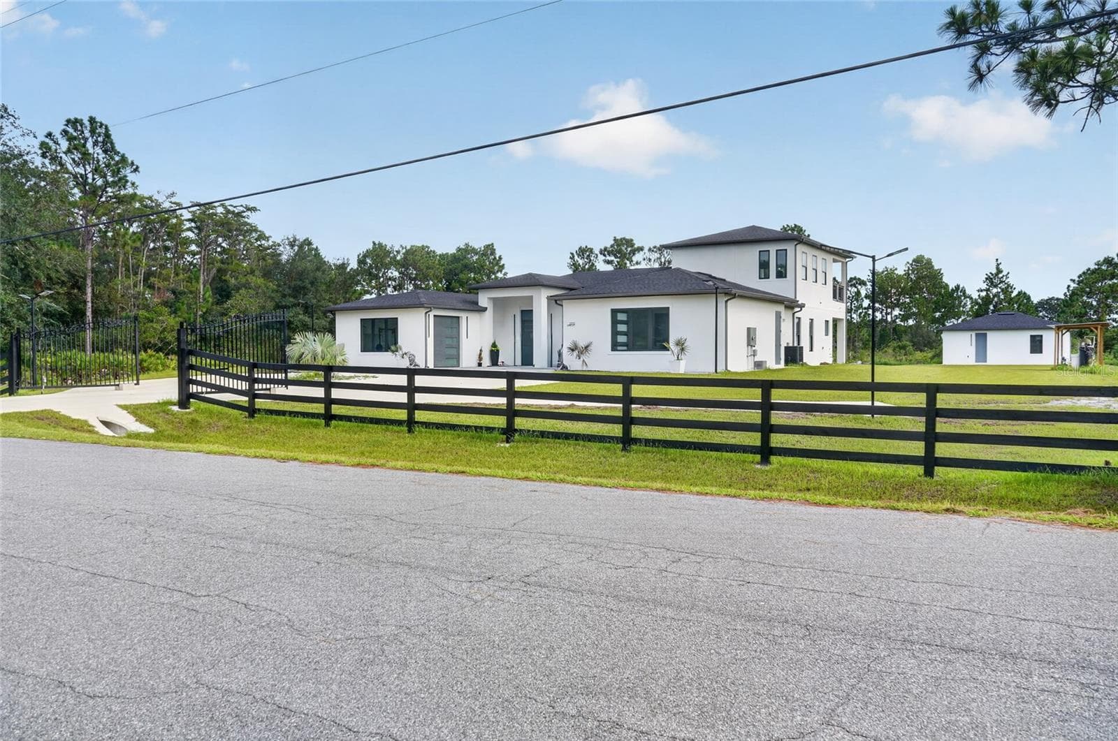 Single Family Residence at 20722 QUINELLA ST, ORLANDO, photo 81 of 92