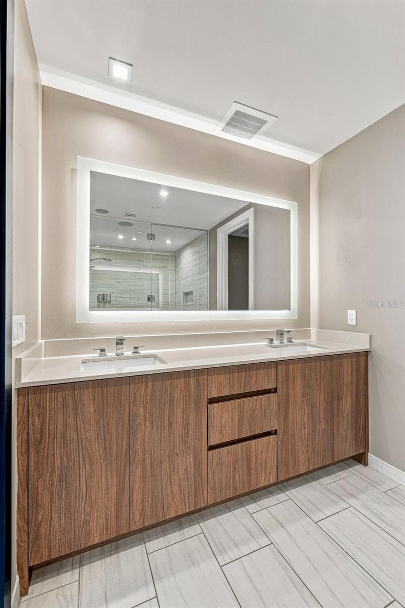 Condominium at 5120 MARINA WAY #16002, TAMPA, photo 26 of 66