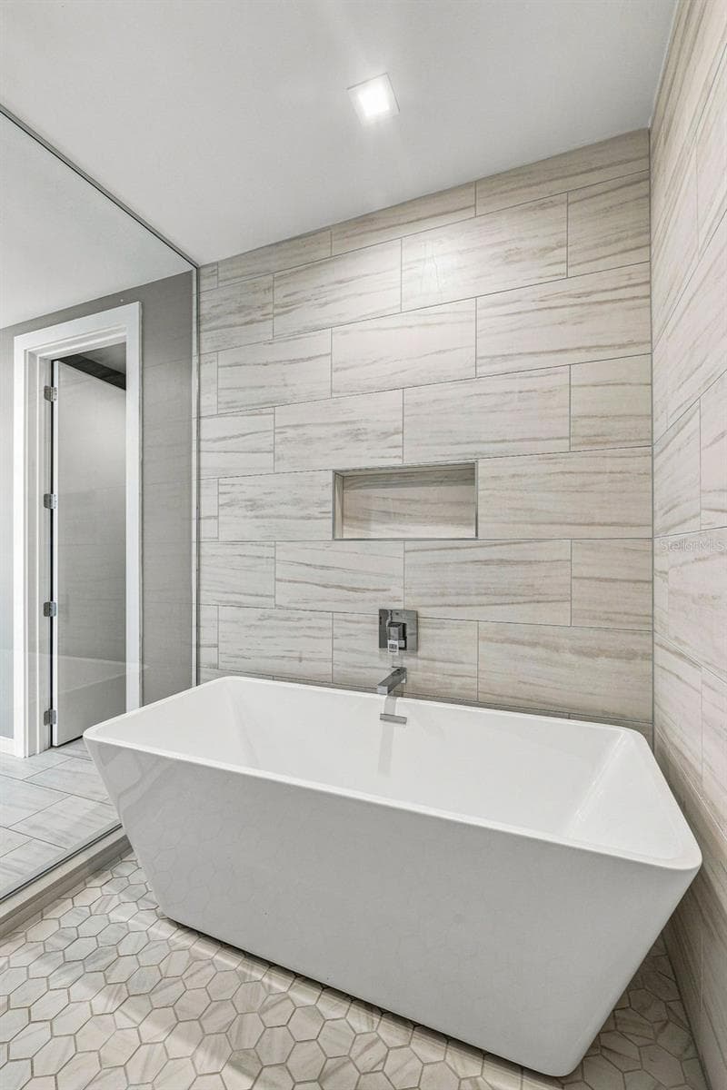 Condominium at 5120 MARINA WAY #16002, TAMPA, photo 28 of 66