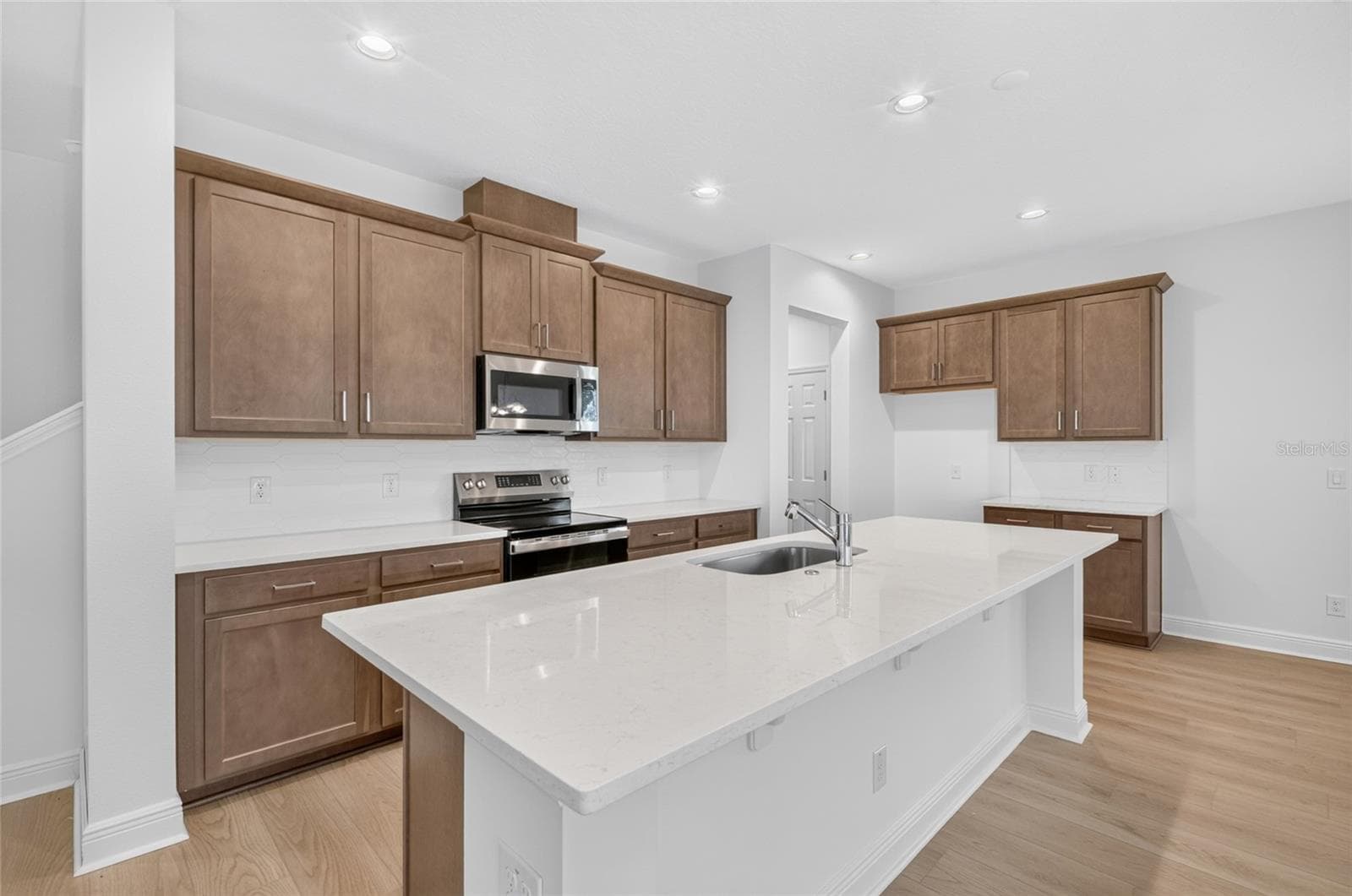 Single Family Residence at 7501 CATANIA LOOP, CLERMONT, photo 9 of 59