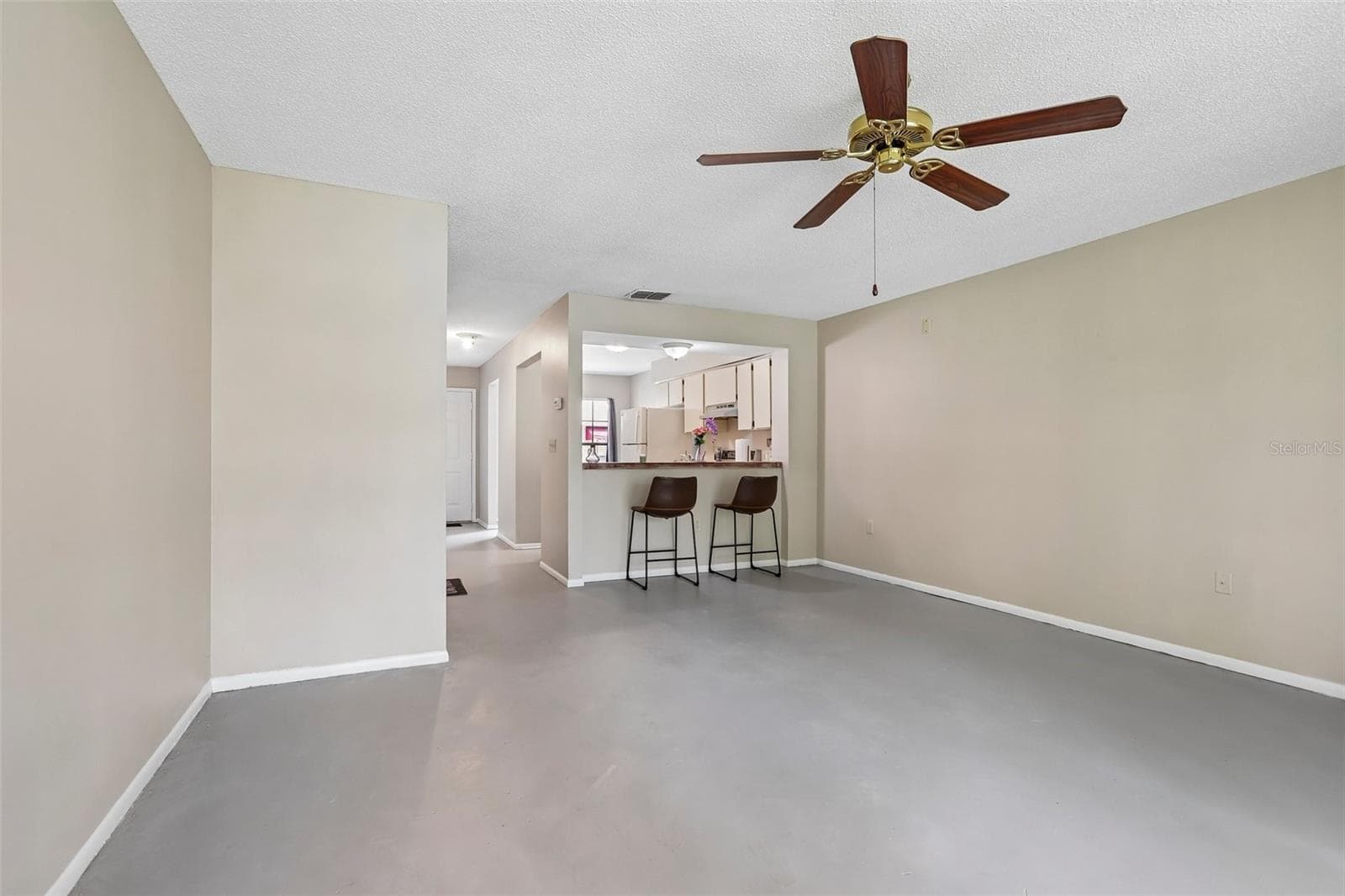 Townhouse at 8419 LAURELON PL, TEMPLE TERRACE, photo 12 of 53