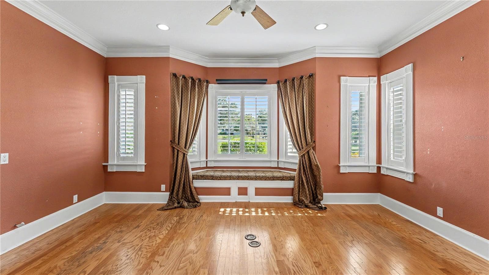 Single Family Residence at 4233 HOMEWOOD LN, LAKELAND, photo 14 of 121