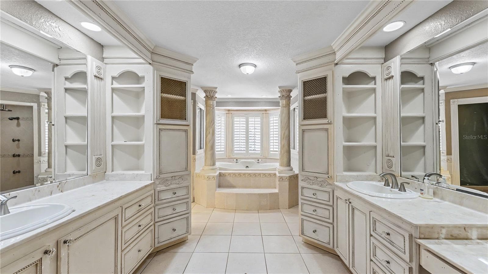 Primary Bathroom - 4233 HOMEWOOD LN, LAKELAND