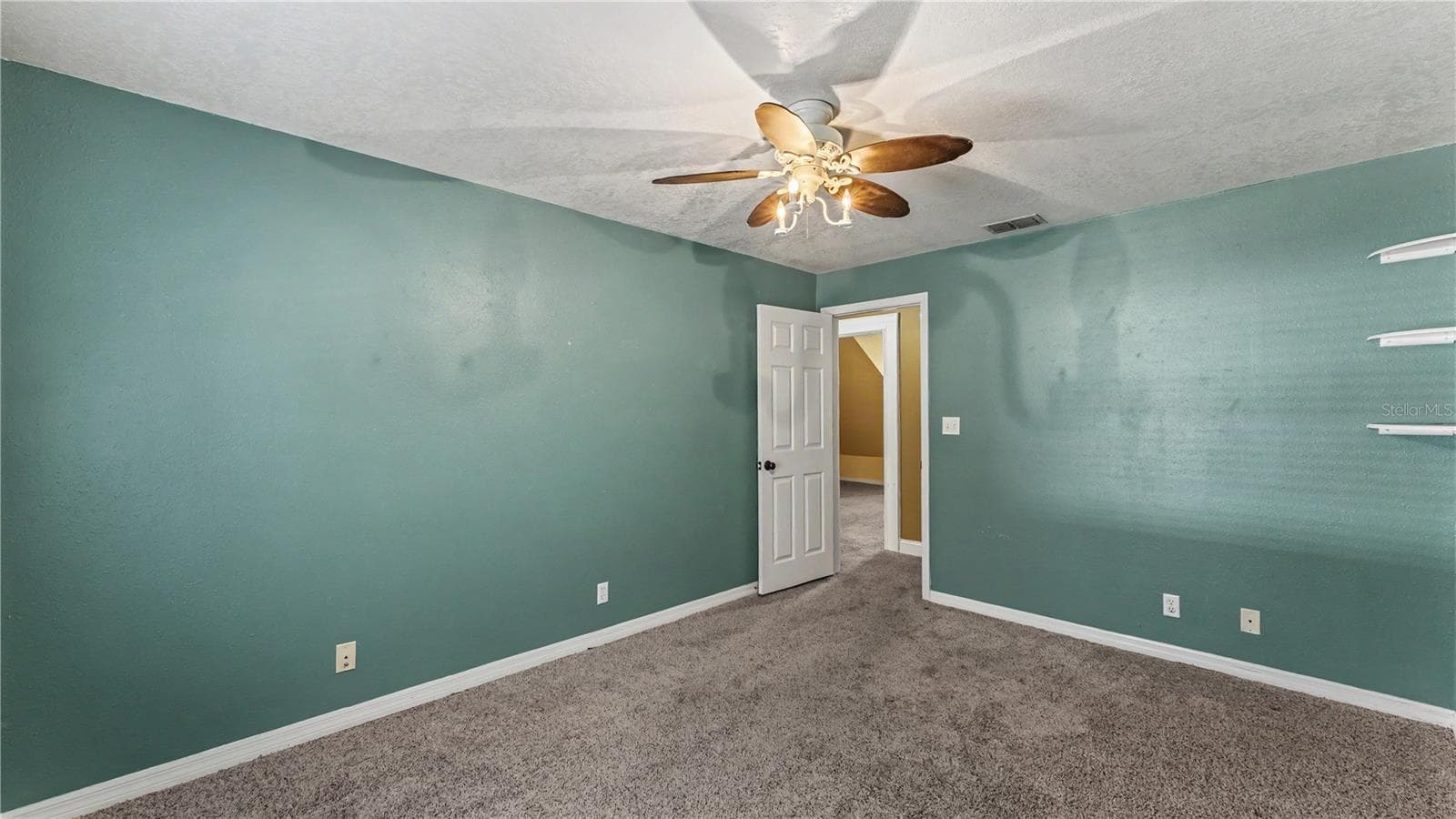 Single Family Residence at 4233 HOMEWOOD LN, LAKELAND, photo 74 of 121