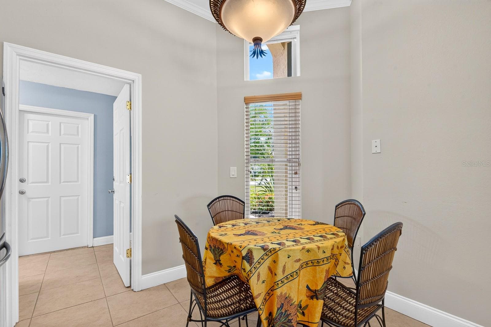 kitchen - 5410 61ST ST E, BRADENTON