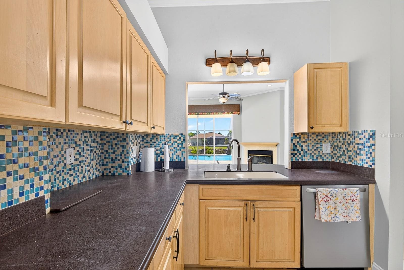 kitchen - 5410 61ST ST E, BRADENTON