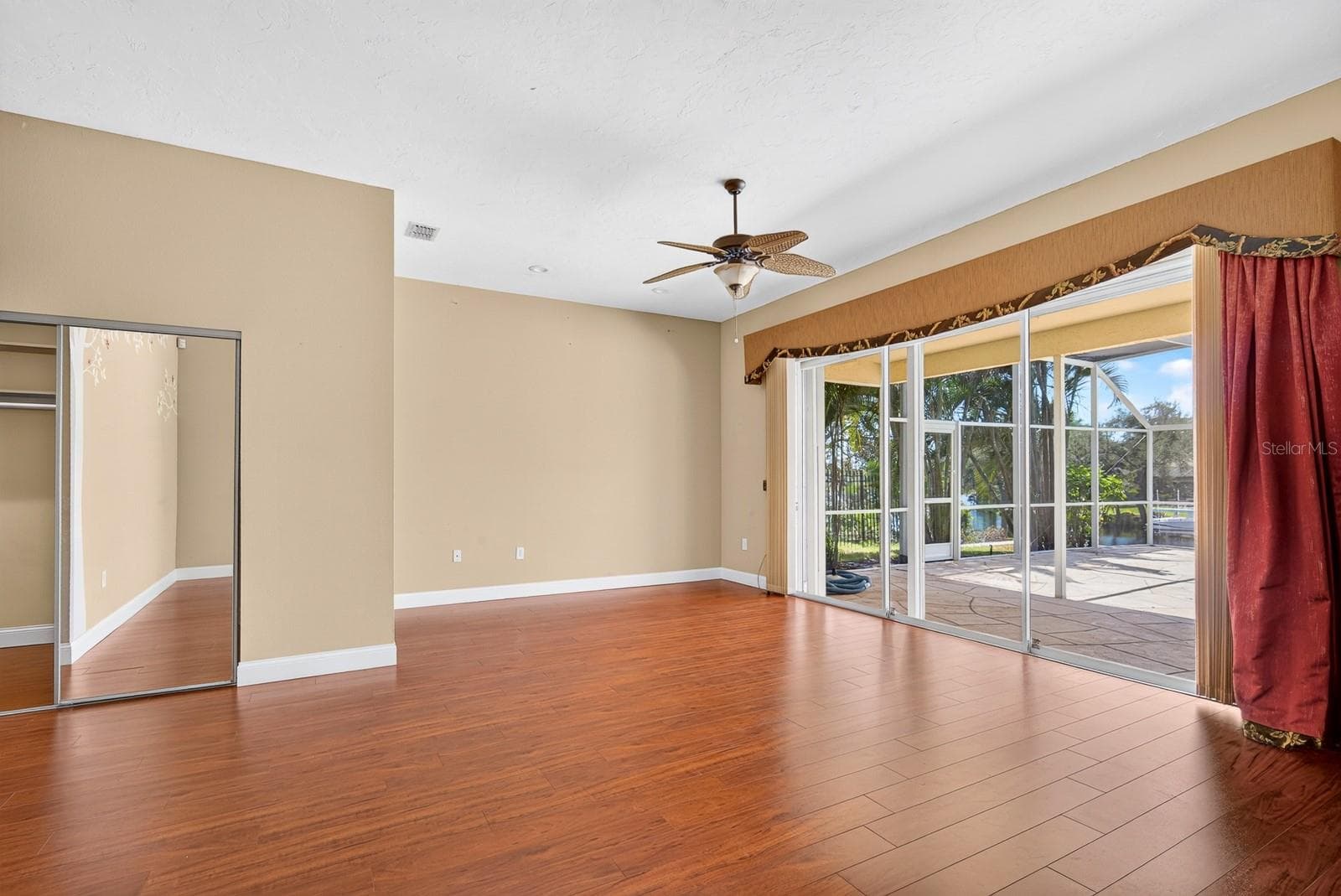master bedroom - 5410 61ST ST E, BRADENTON